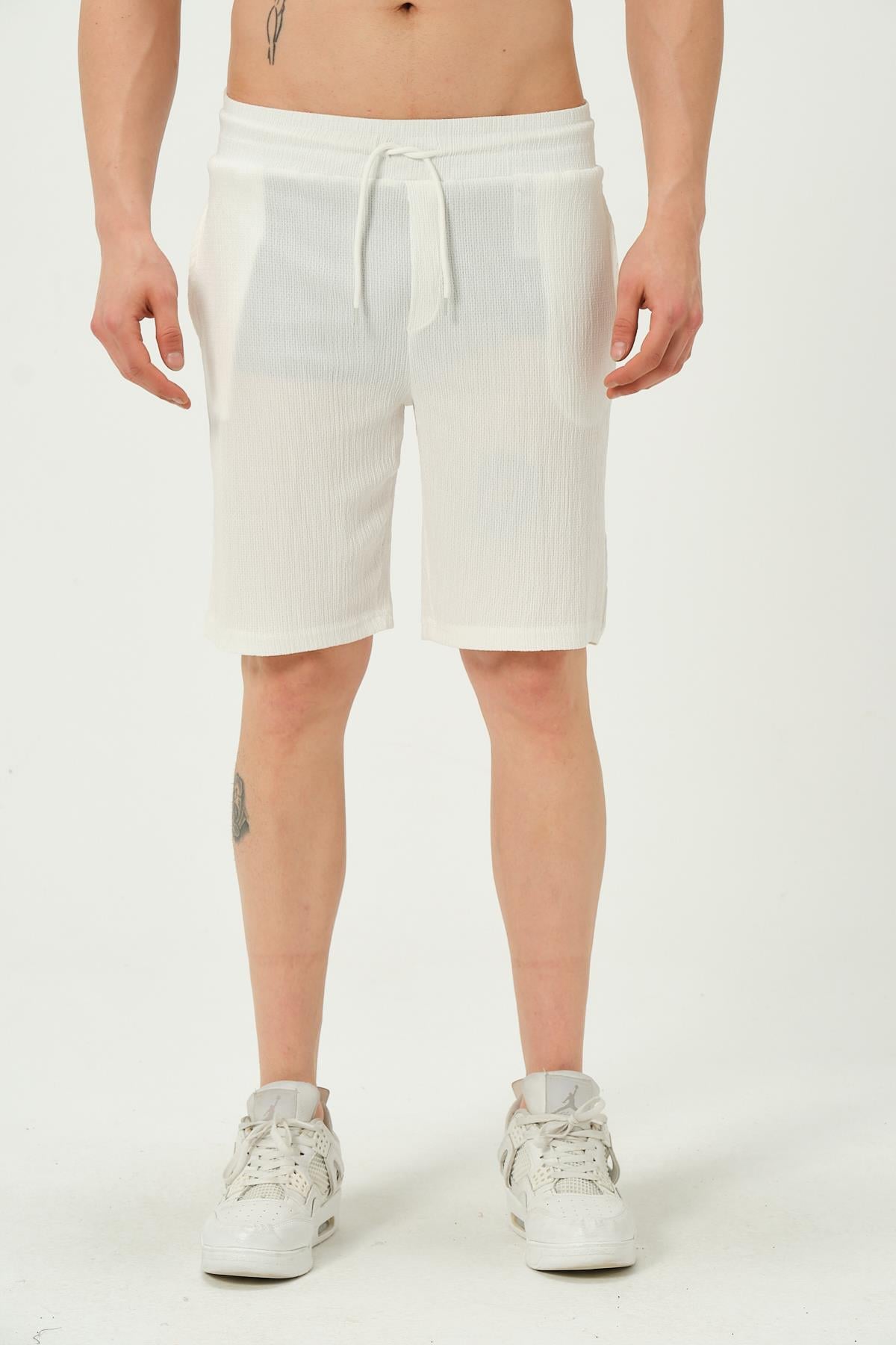 Erkek Crinkle Kumaş Regular Fit Şort Beyaz