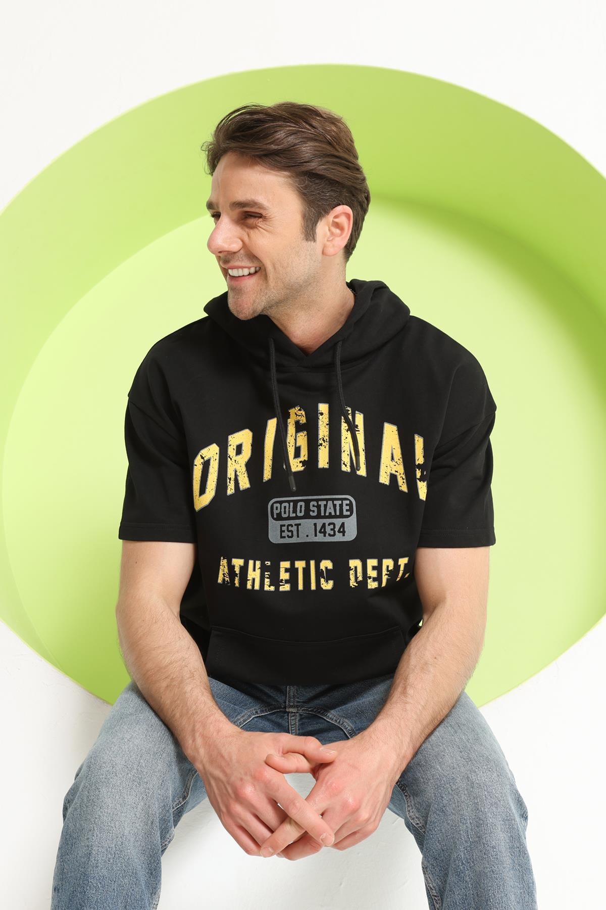 Erkek Kapüşonlu T-Shirt Siyah