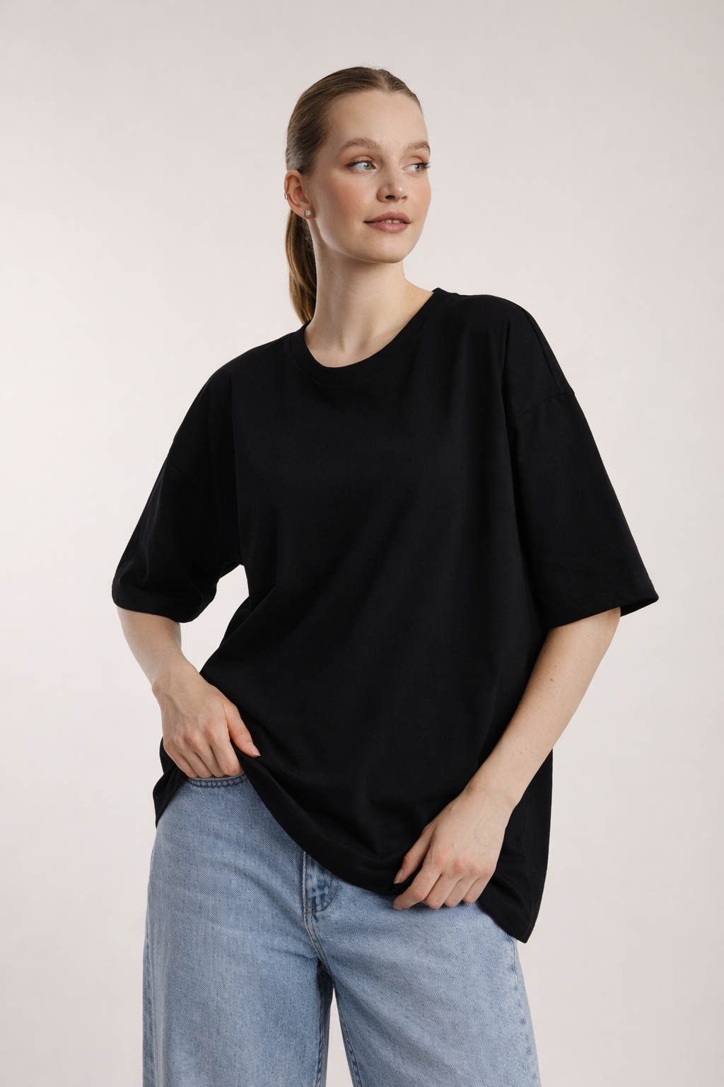 Kadın Oversize Bisiklet Yaka Tişört Siyah