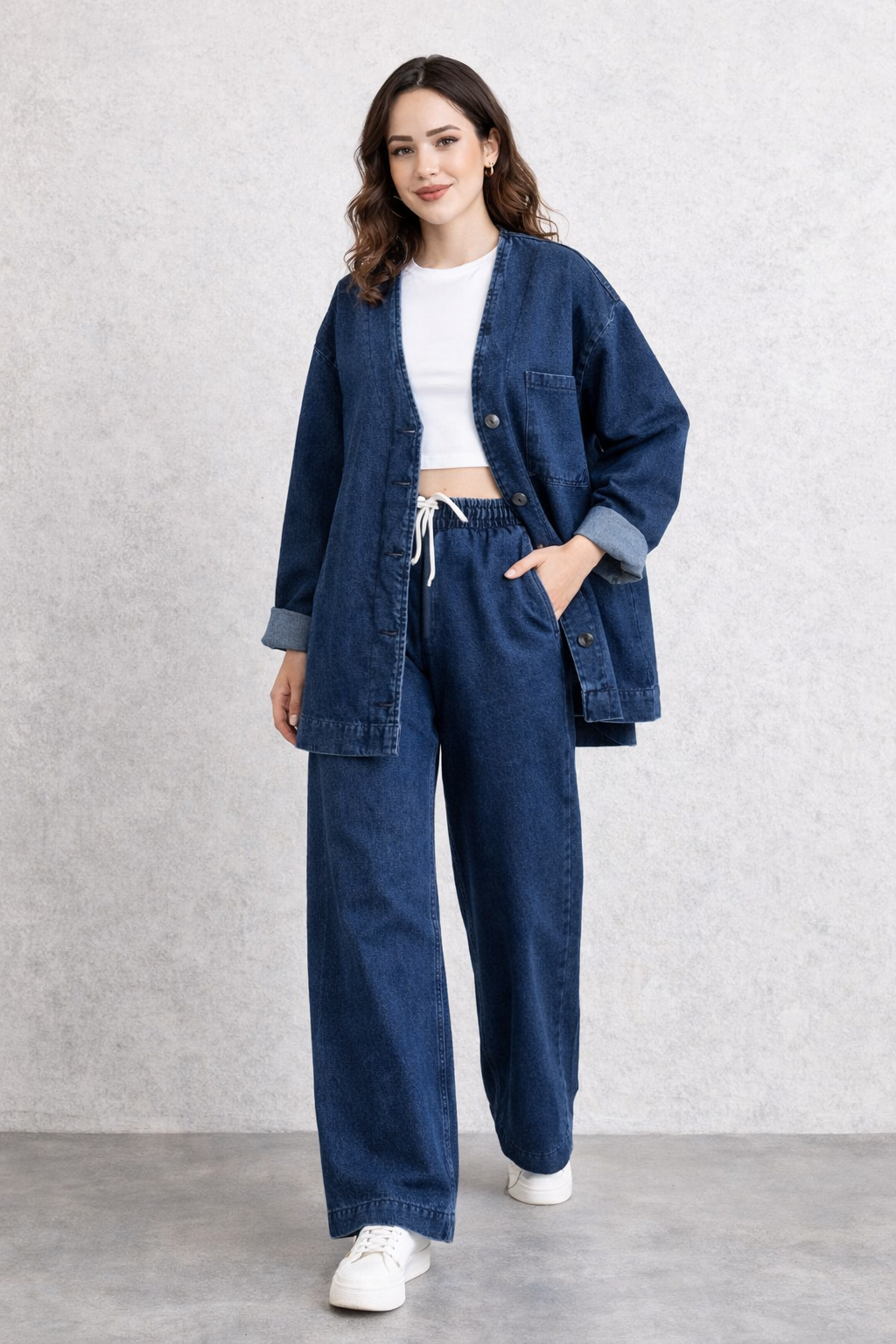 Kadın Oversize Denim Takım – Lastikli Wide Paça Pantolonlu Lacivert