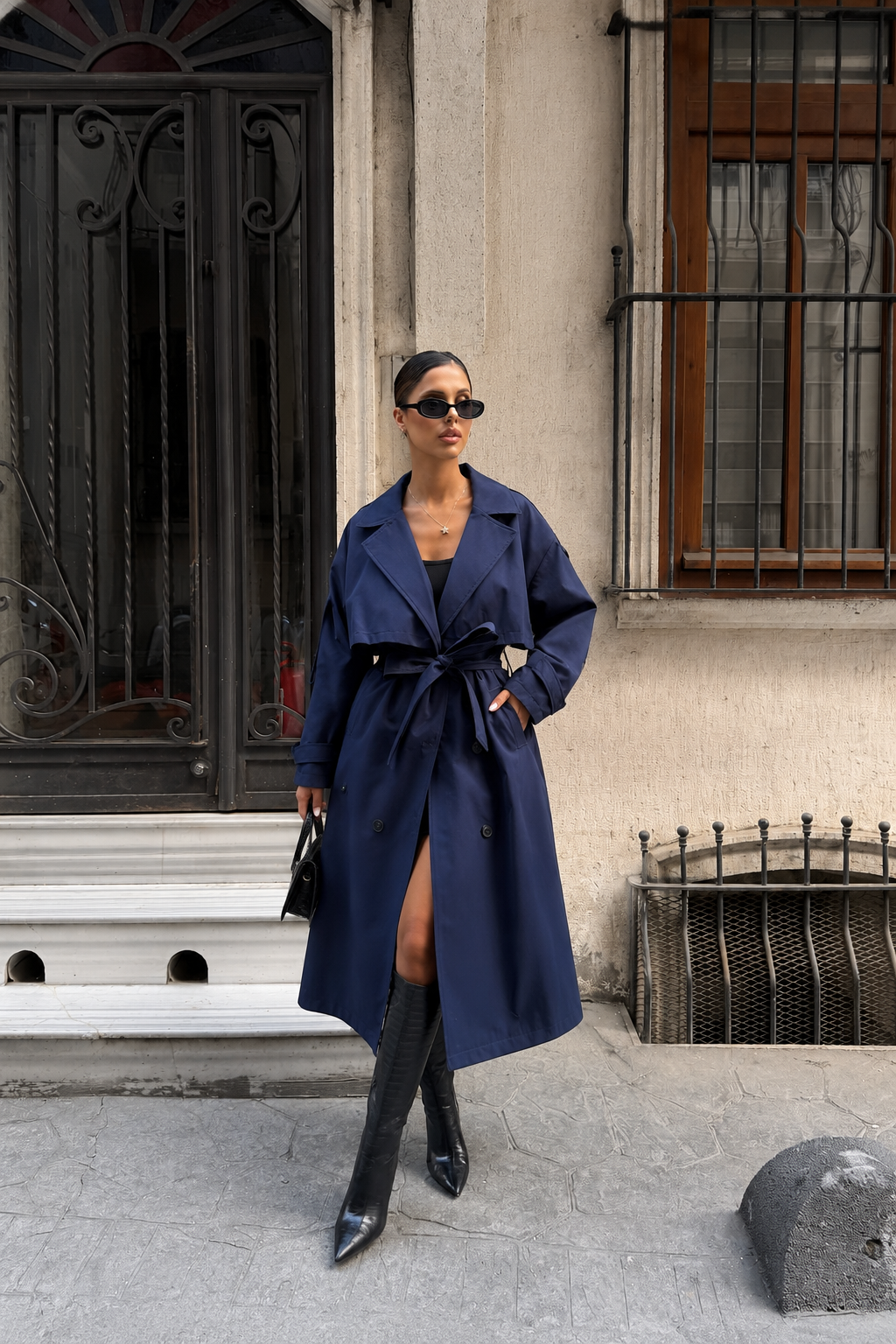 Kadın Oversize Kemerli Uzun Trençkot - Lacivert