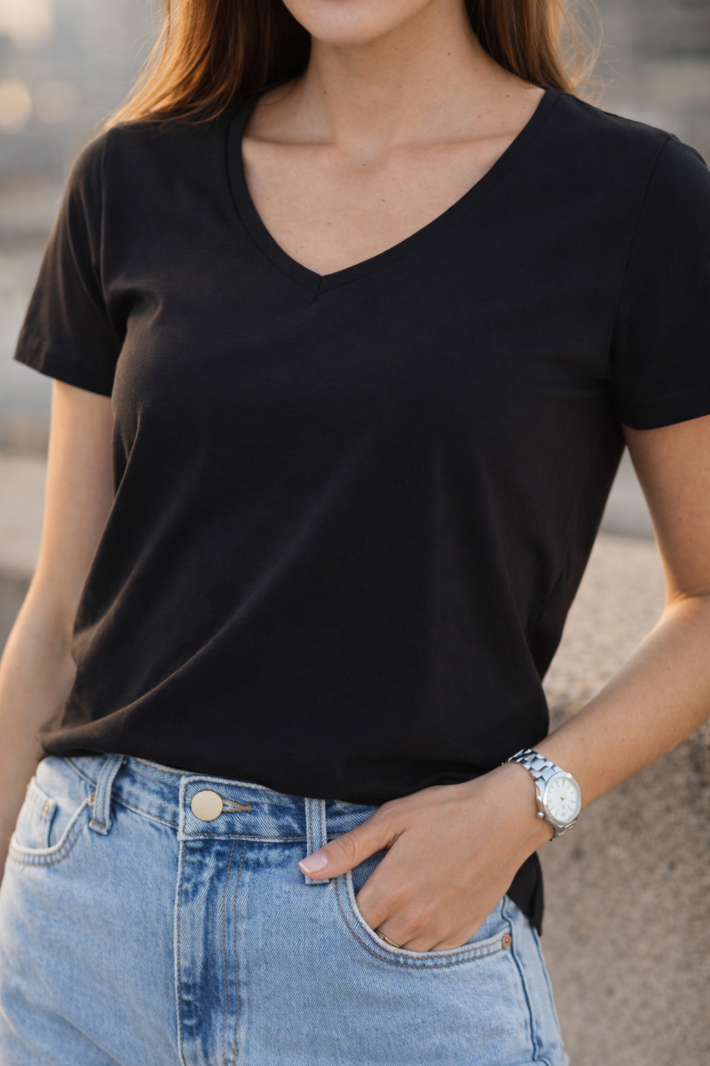 Kadın Siyah V Yaka %100 Pamuk Basic Tişört