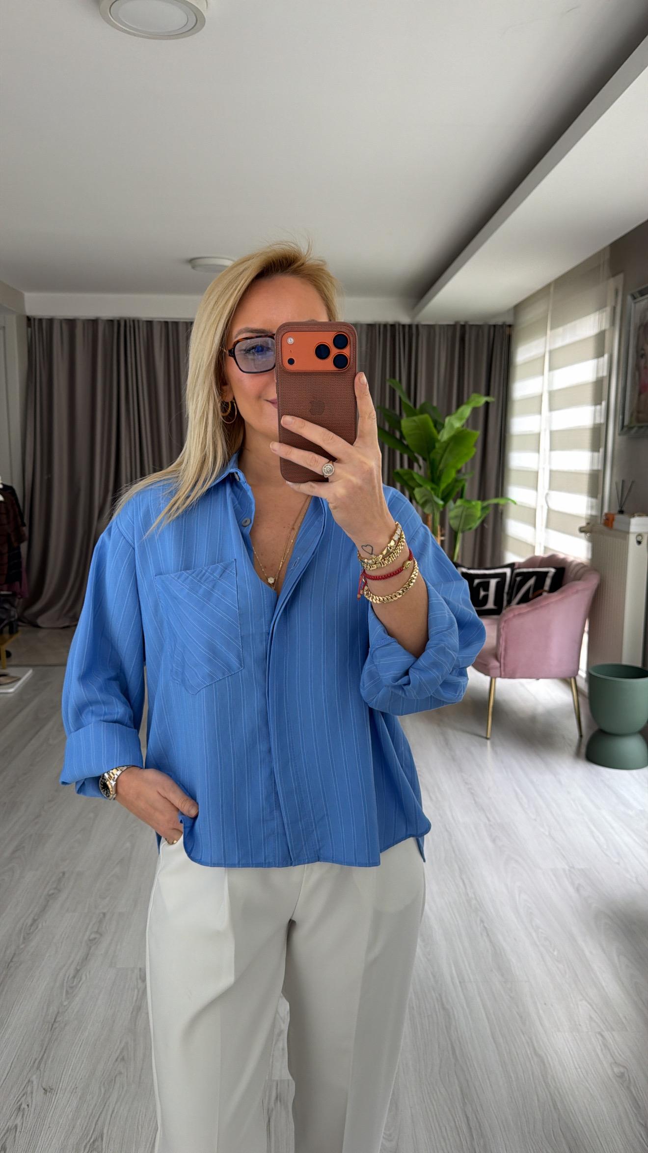 Açık Mavi Çizgili Mavi Oversize Gömlek