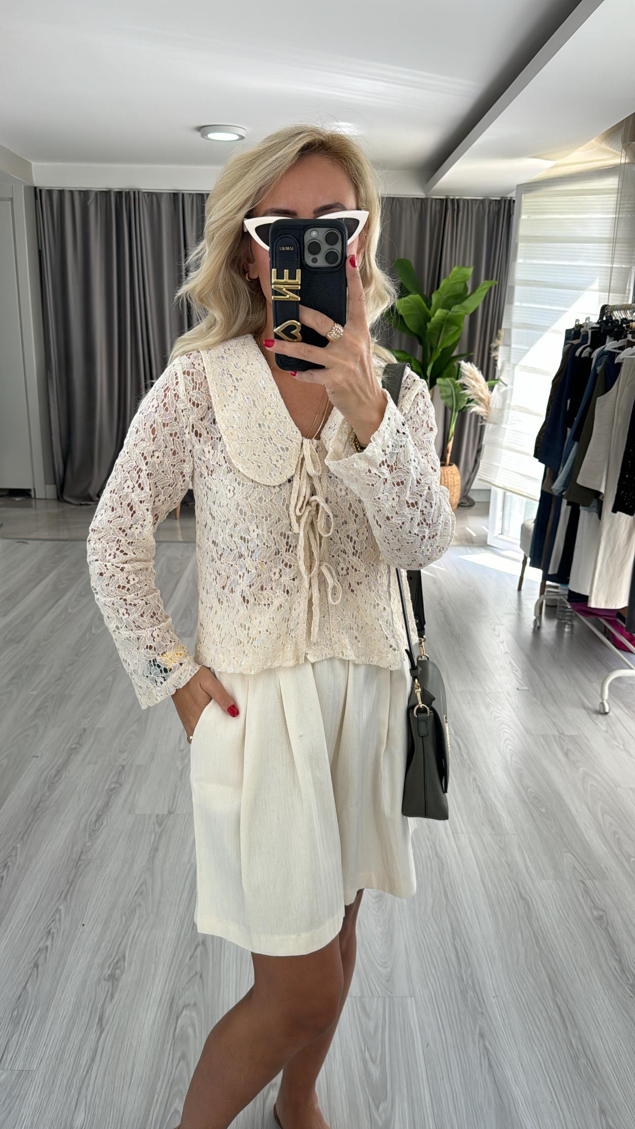 Beli Lastikli Gabardin Ekru Şort