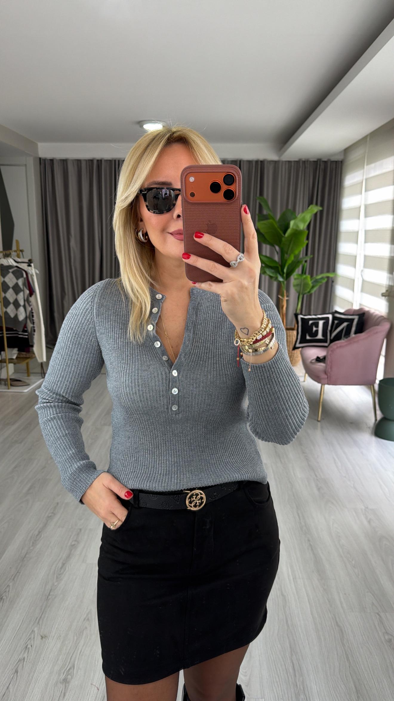 Bisiklet Yaka Düğmeli Fitilli Koyu Gri Triko