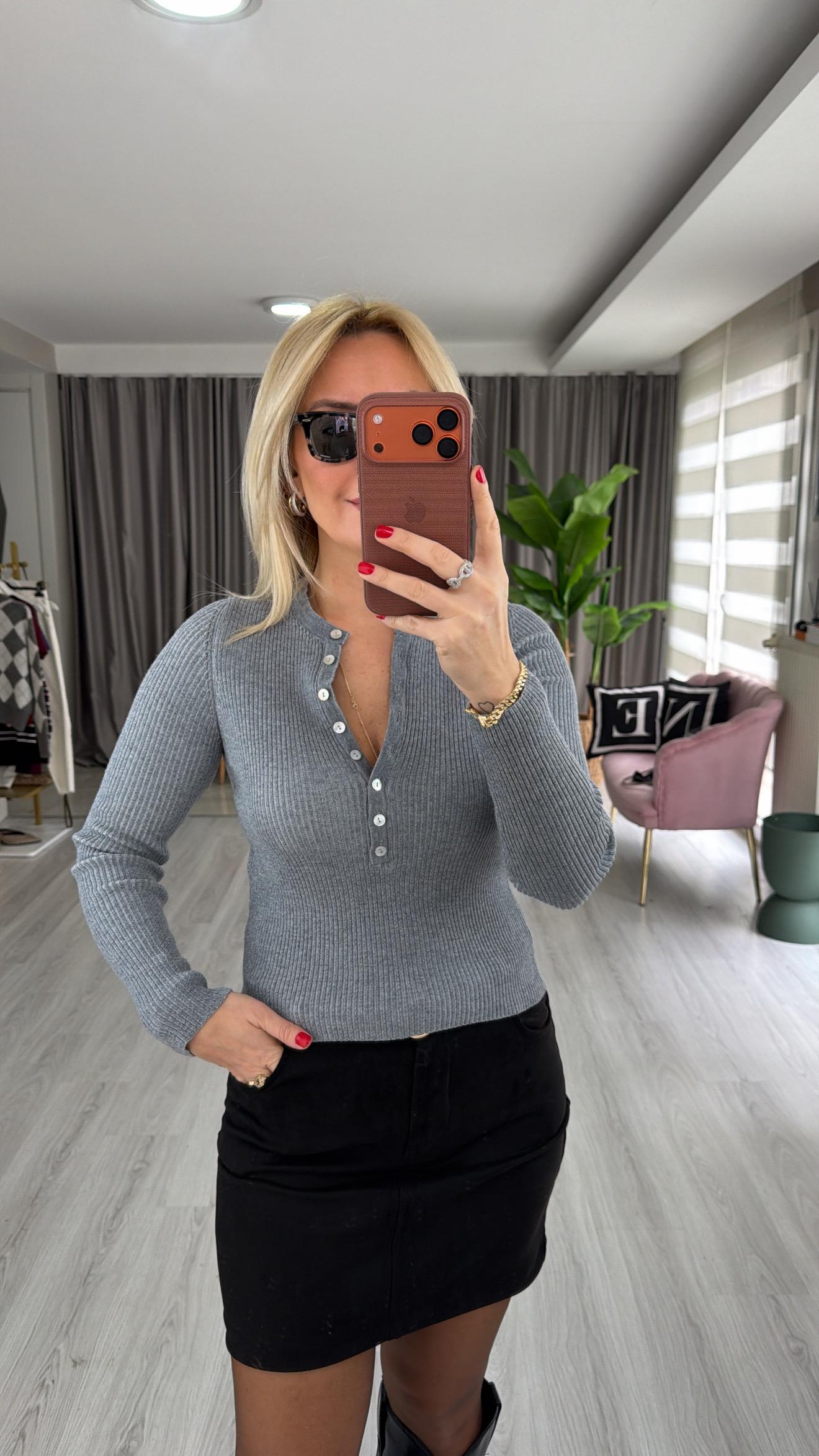 Bisiklet Yaka Düğmeli Fitilli Koyu Gri Triko