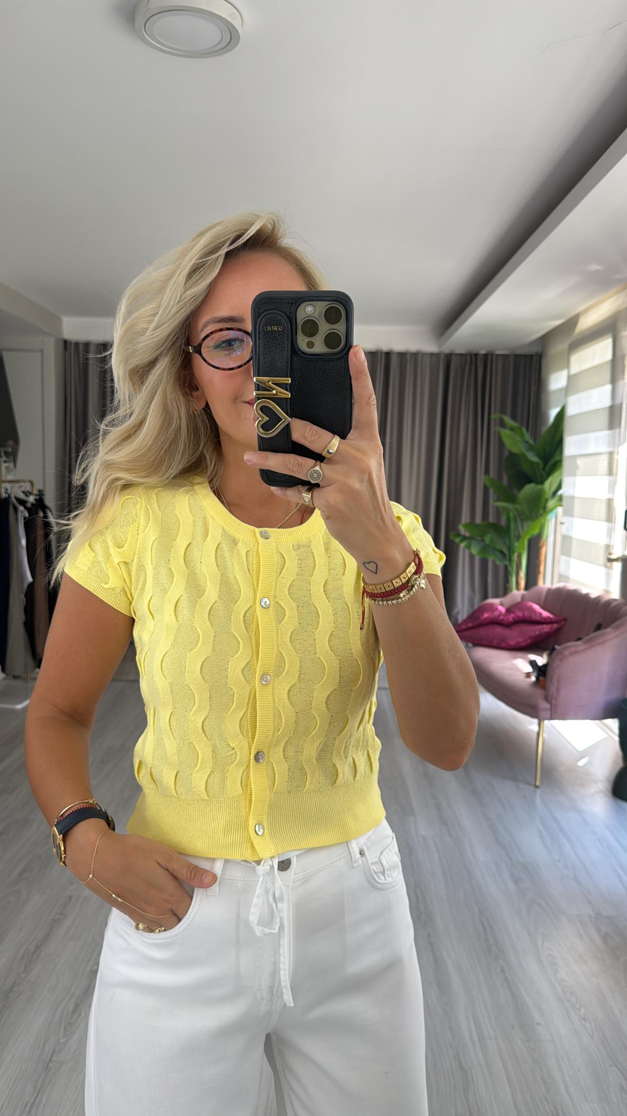 Bisiklet Yaka İnce Dokulu Kısa Kol Sarı Triko