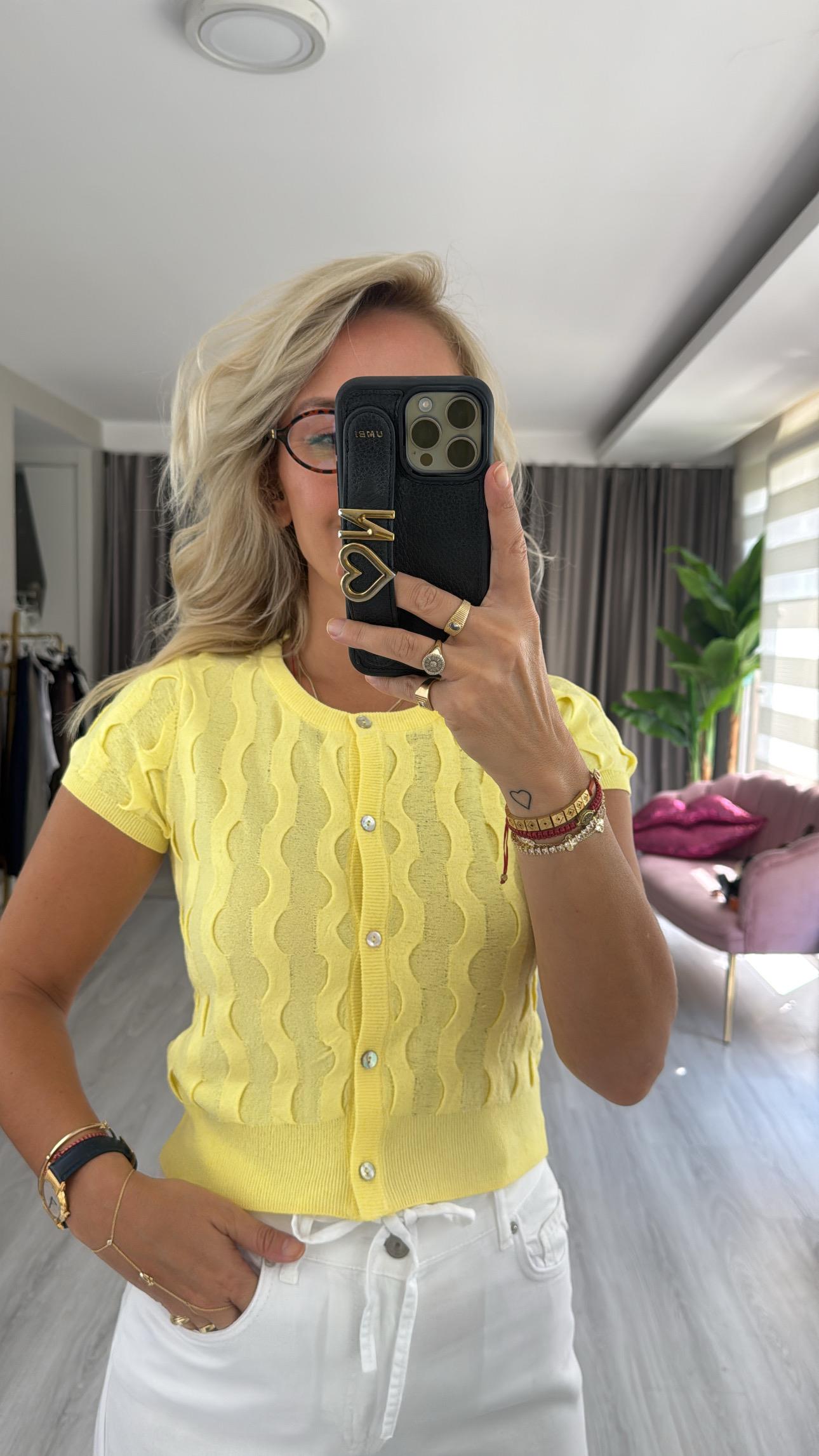 Bisiklet Yaka İnce Dokulu Kısa Kol Sarı Triko