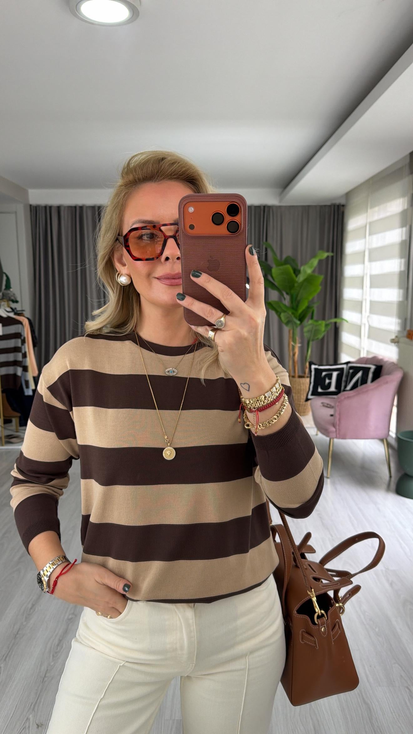 Bisiklet Yaka Kahverengi Camel İpek Doku Uzun Kol Triko