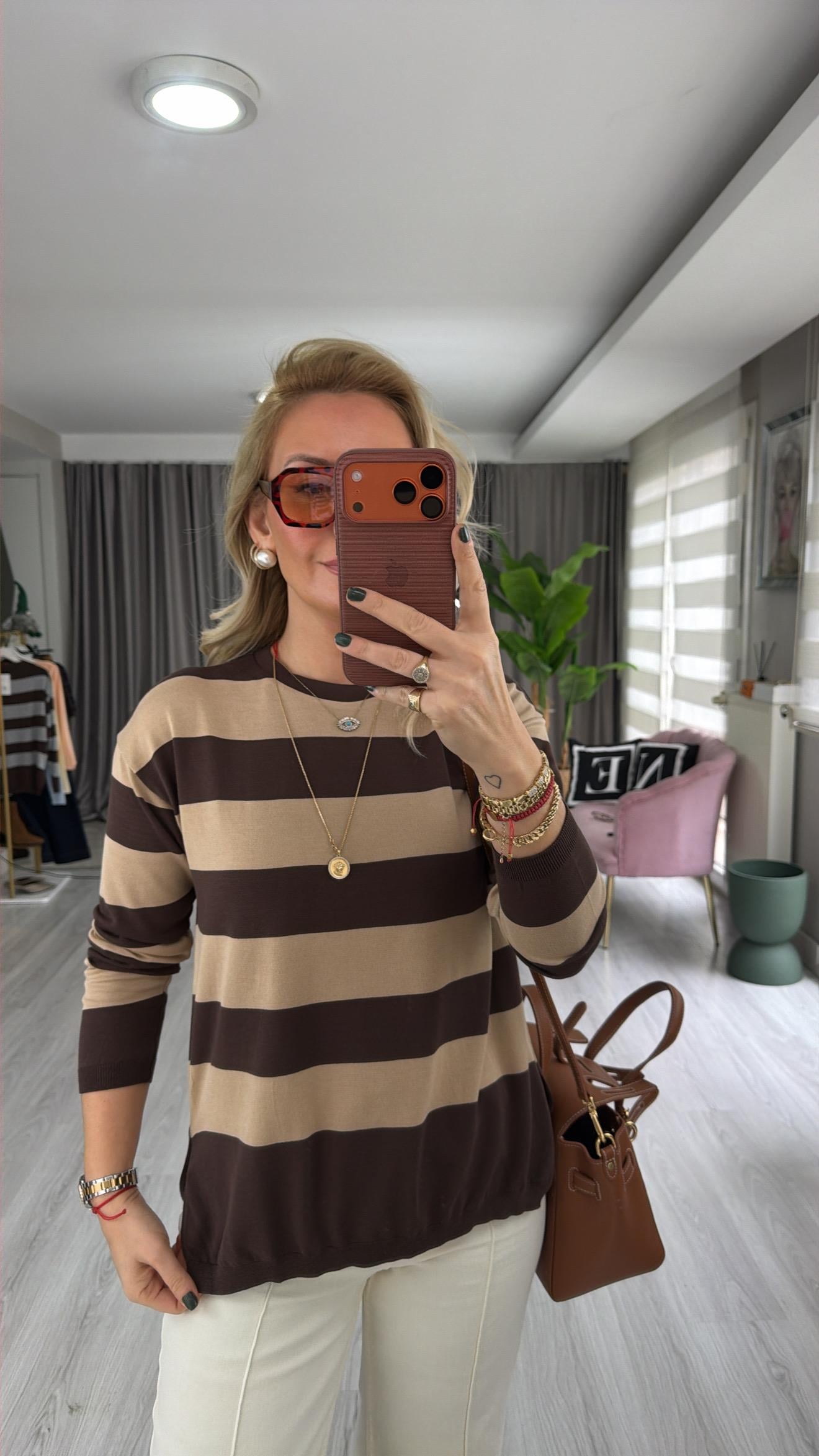 Bisiklet Yaka Kahverengi Camel İpek Doku Uzun Kol Triko