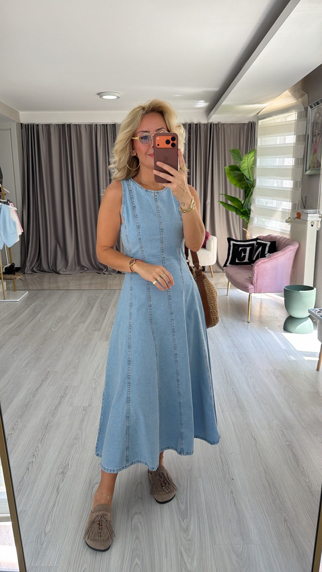 Dikiş Detaylı Açık Mavi Denim Elbise