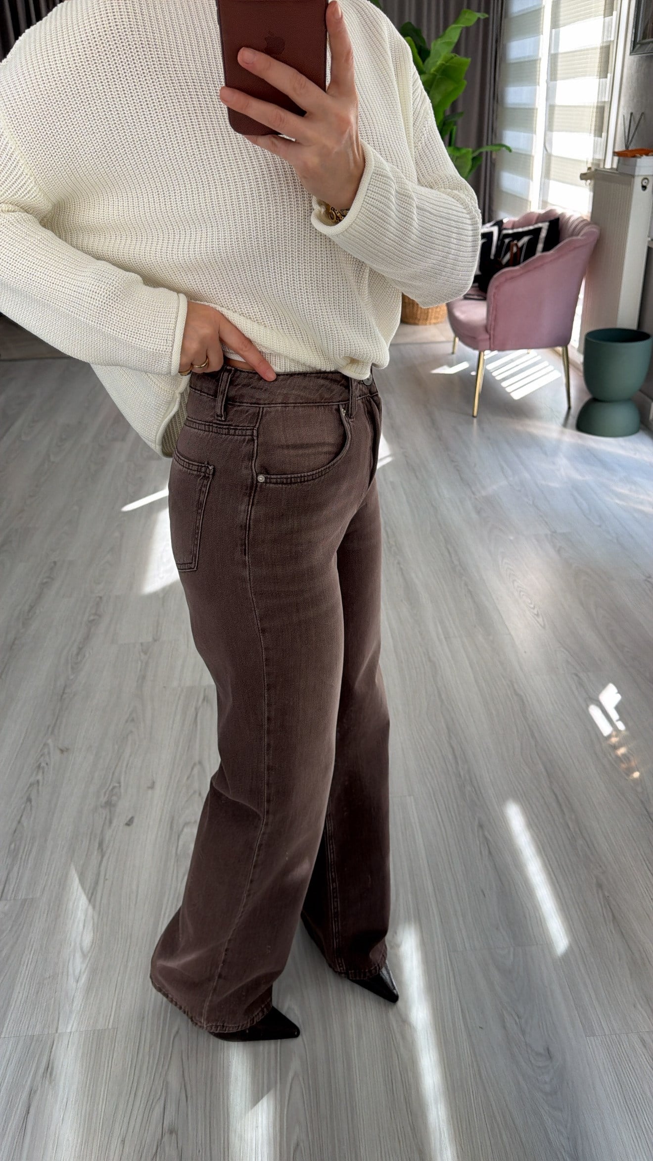 Dilvin Dökümlü Taşlamalı Kahve Jean