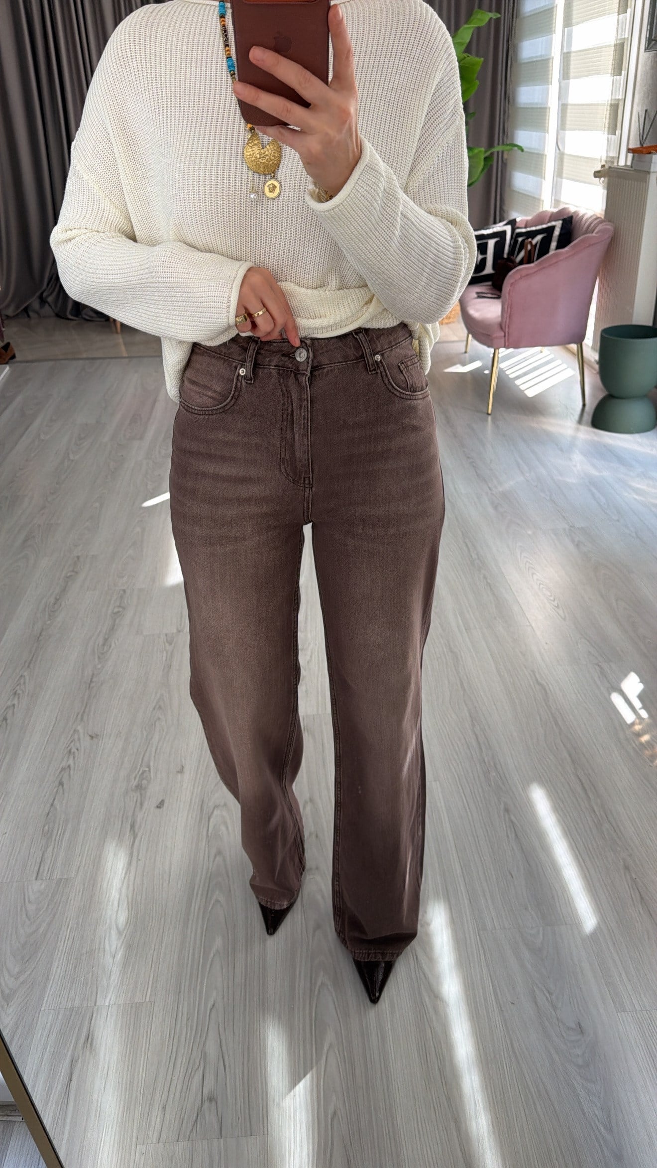 Dilvin Dökümlü Taşlamalı Kahve Jean