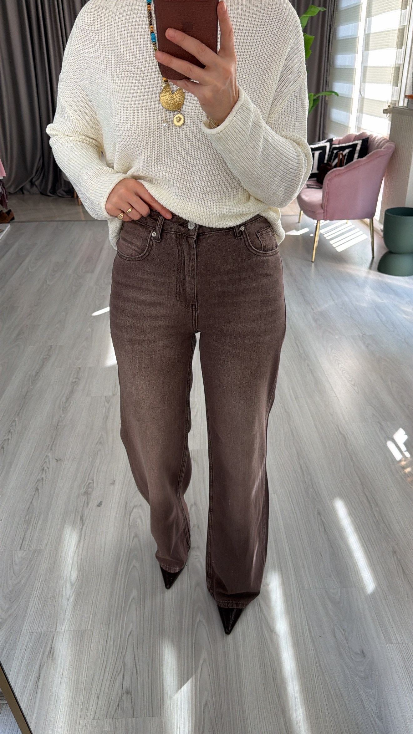 Dilvin Dökümlü Taşlamalı Kahve Jean