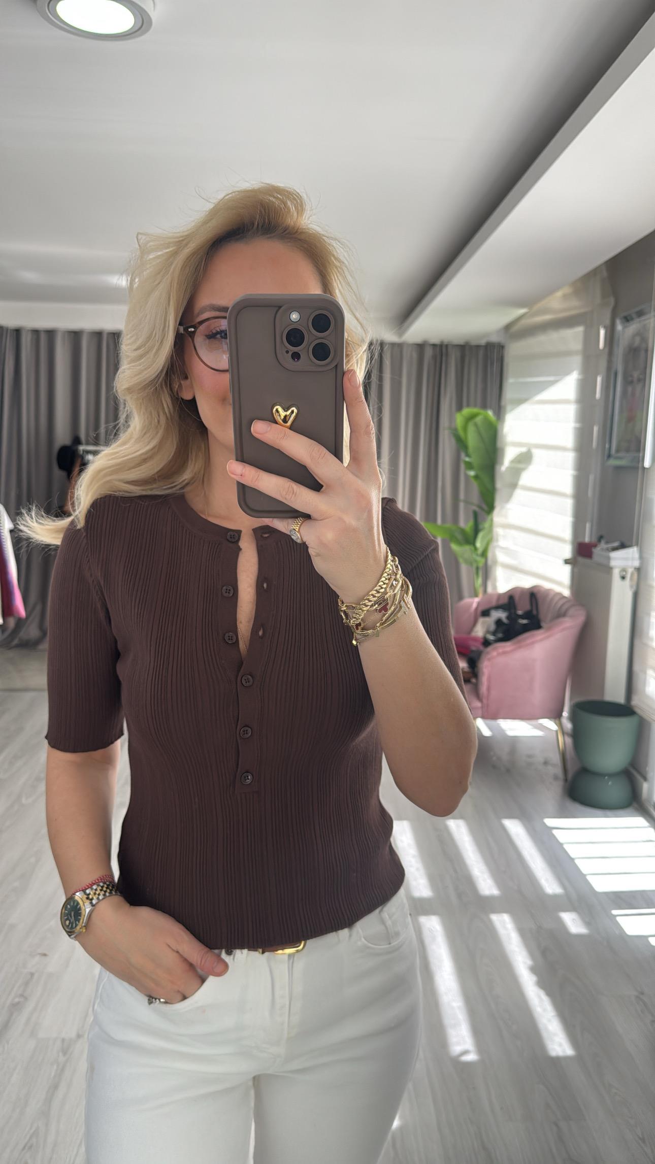 Dilvin Kısa Kollu Fitilli Acı Kahve Triko Bluz