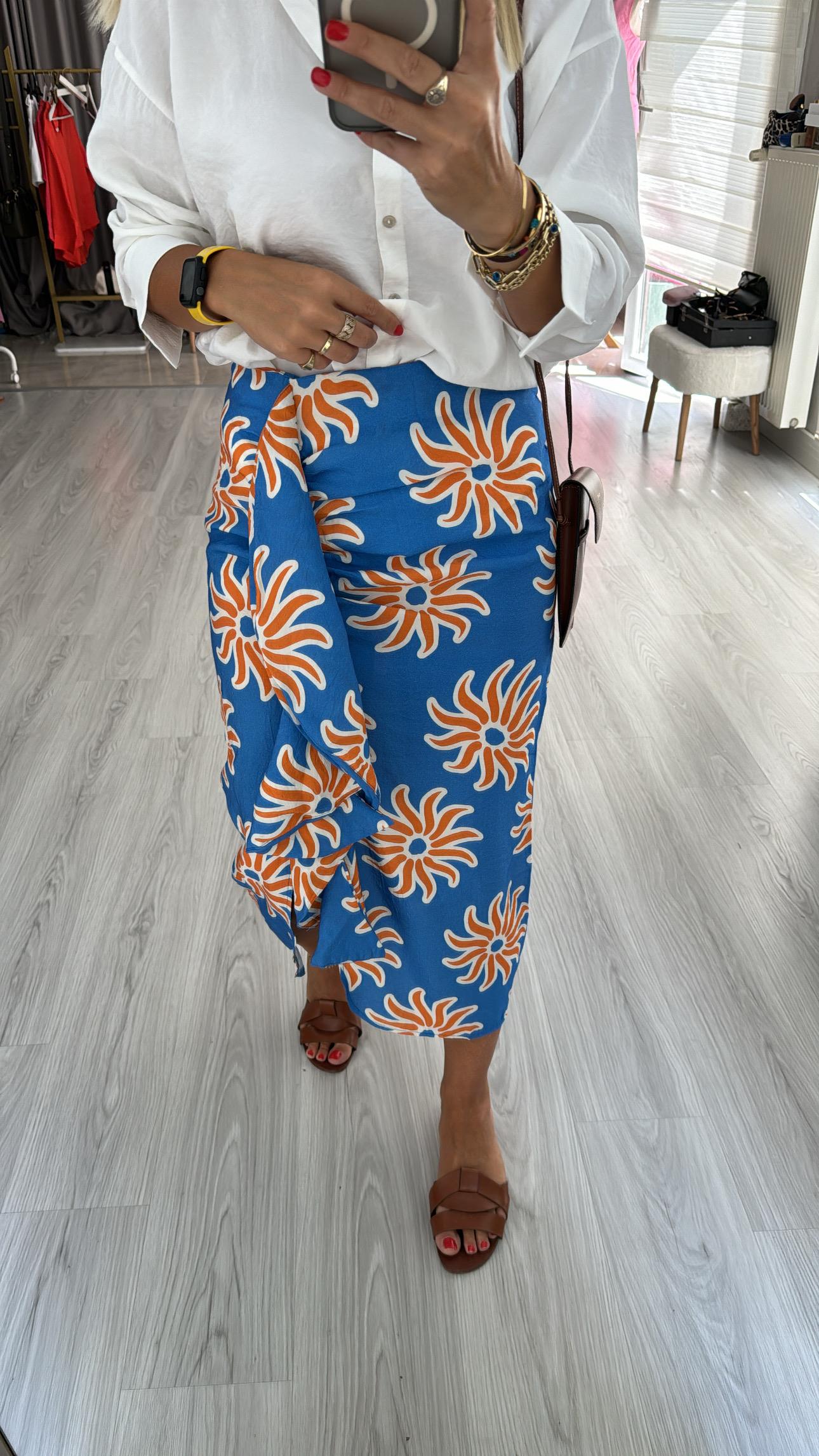 Fırfır Detaylı Mavi Midi Boy Etek