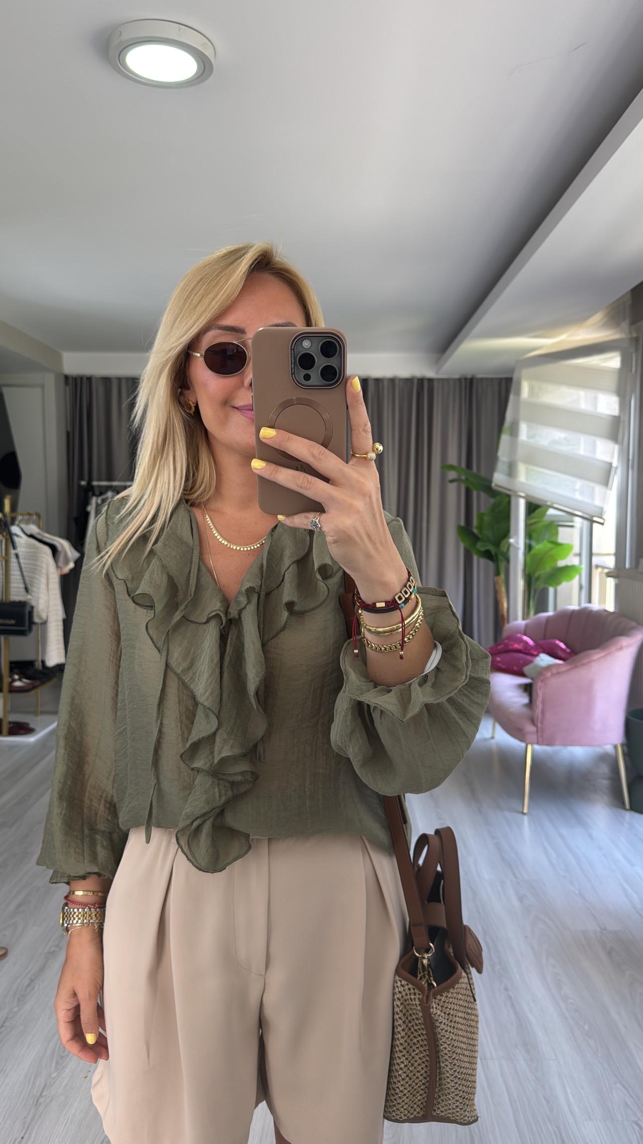 Fırfır Detaylı Haki Tencel Gömlek