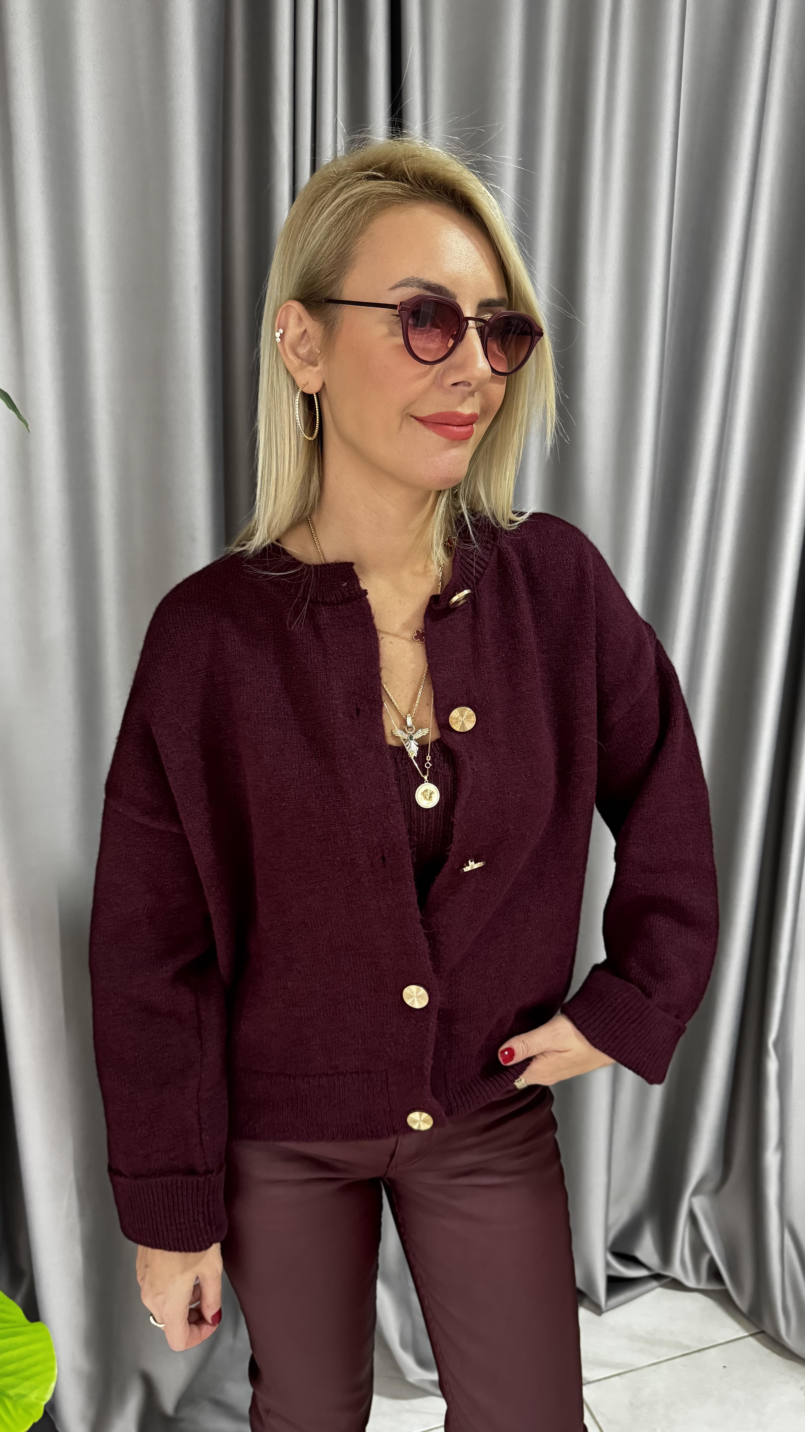 Gold Düğmeli Askılı Bluzlu Bordo Triko Takım