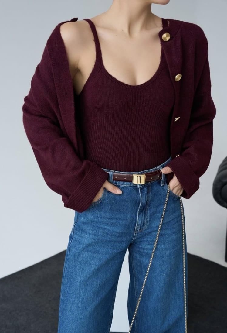 Gold Düğmeli Askılı Bluzlu Bordo Triko Takım