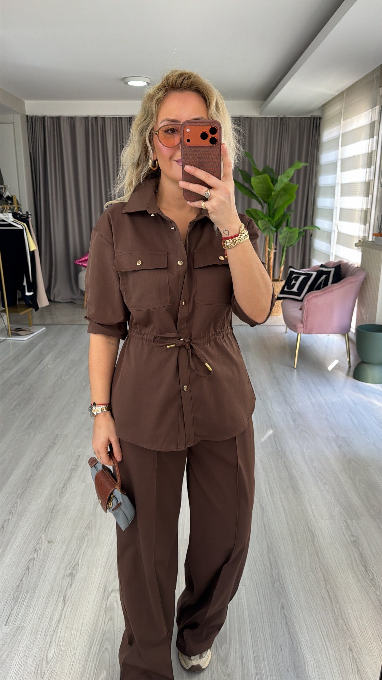 Gold Düğmeli Beli Ayarlanabilir Tencel Kahverengi Takım