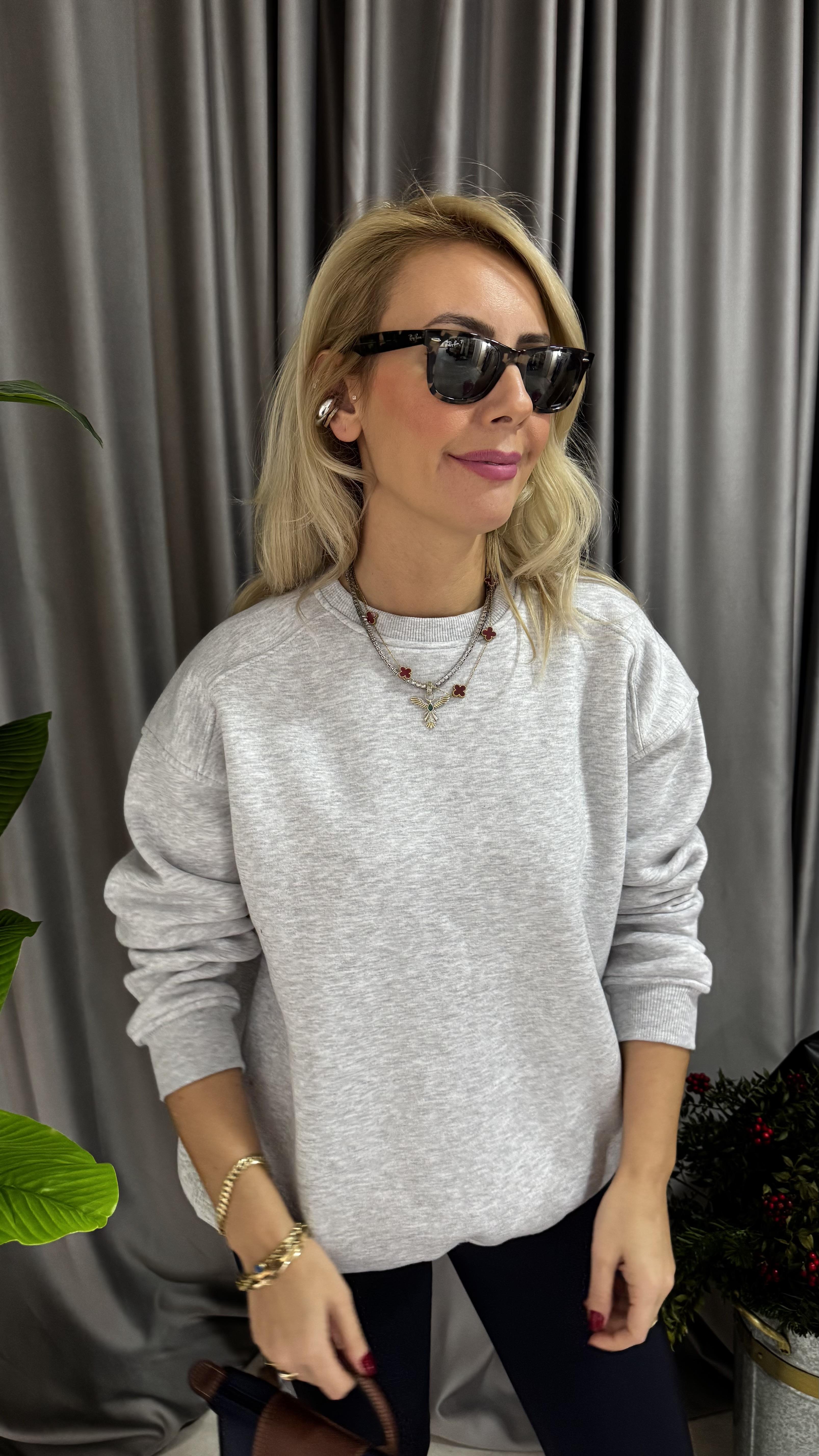 Gri Üç İplik Sweatshirt