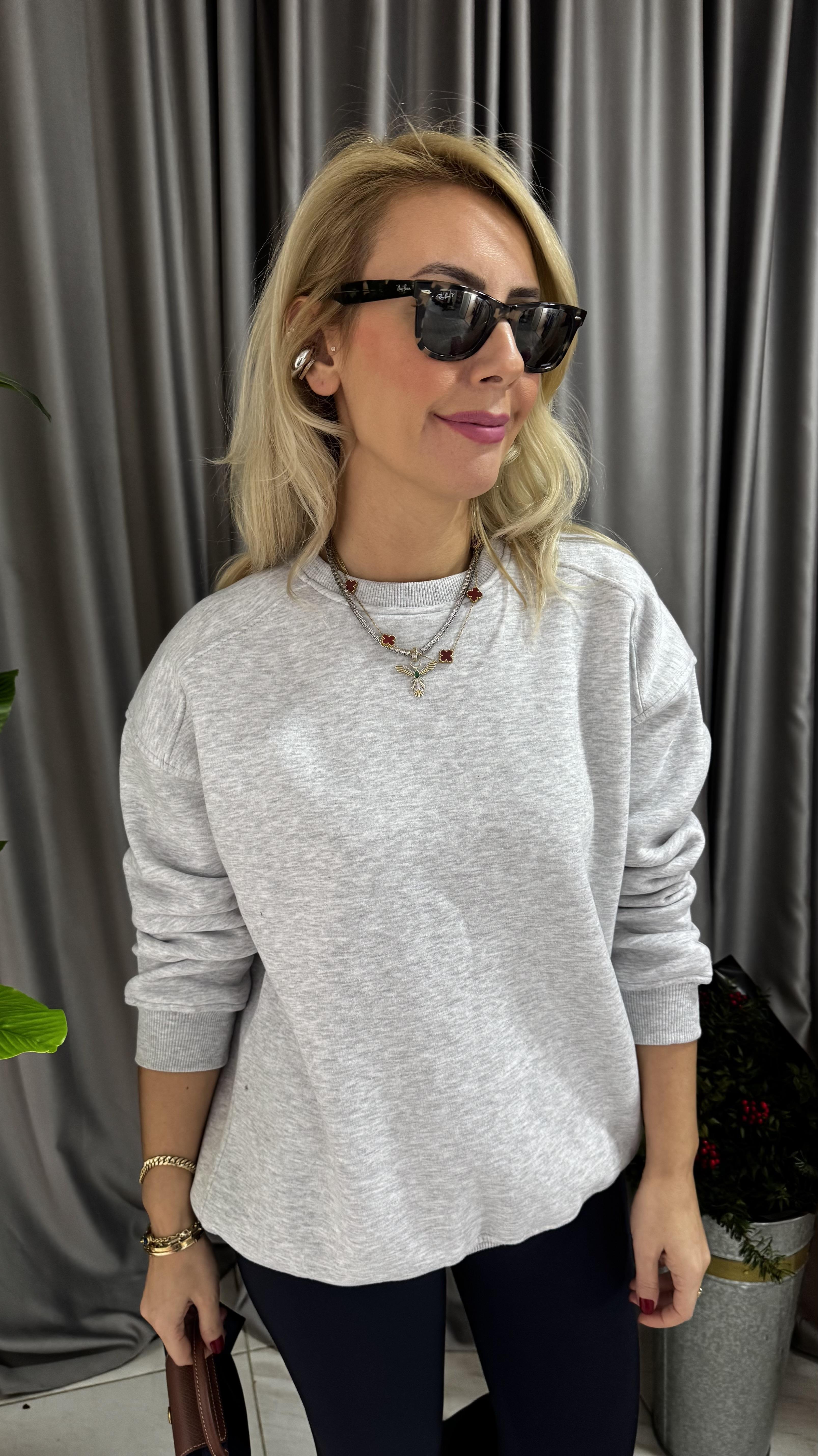 Gri Üç İplik Sweatshirt