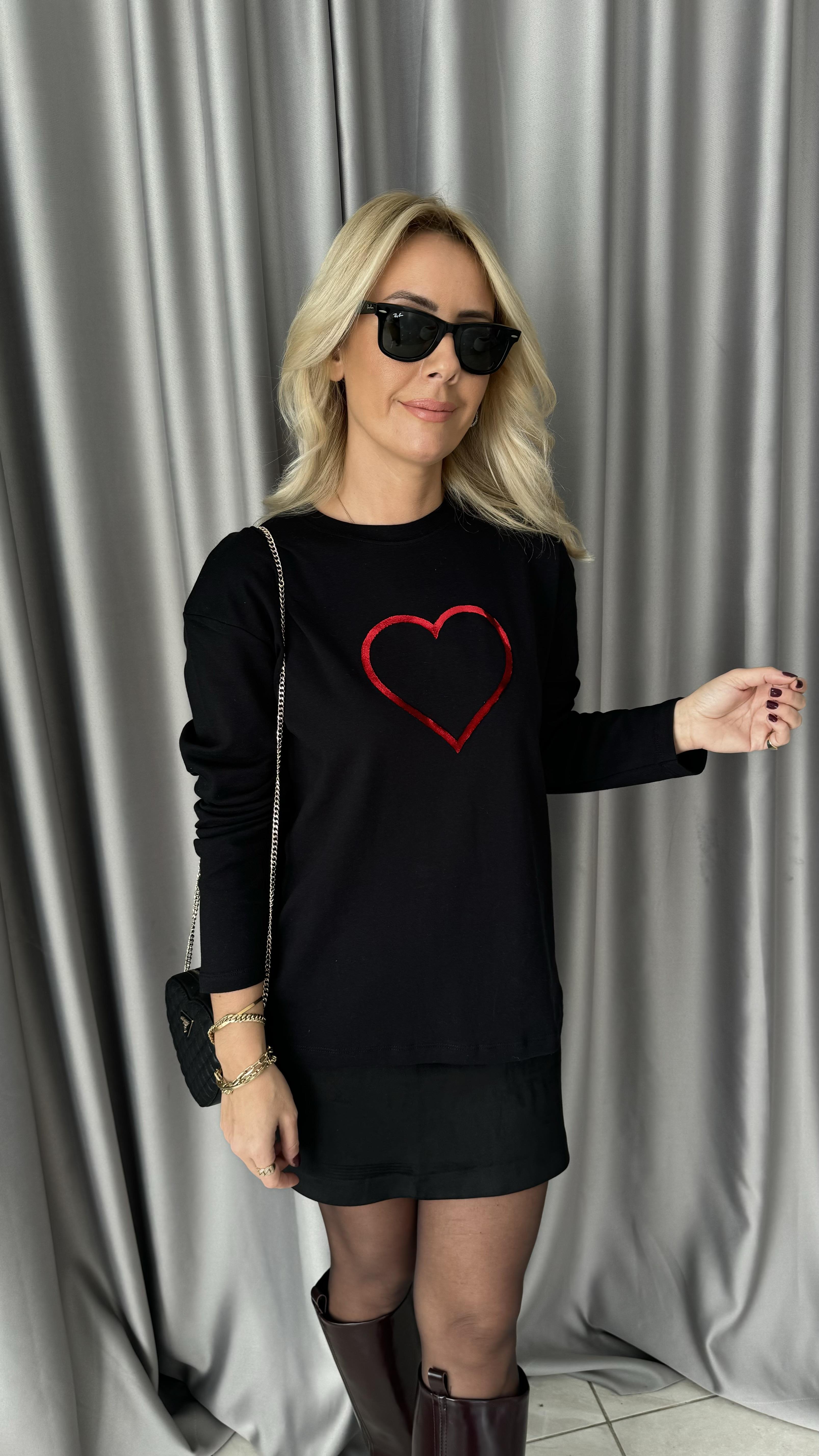 Kadife Kalp Baskılı Siyah Sweatshirt