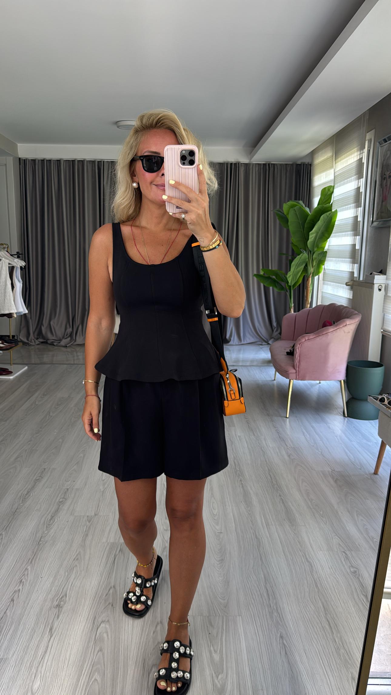 Kalın Askılı Peplum Siyah Dilvin Bluz