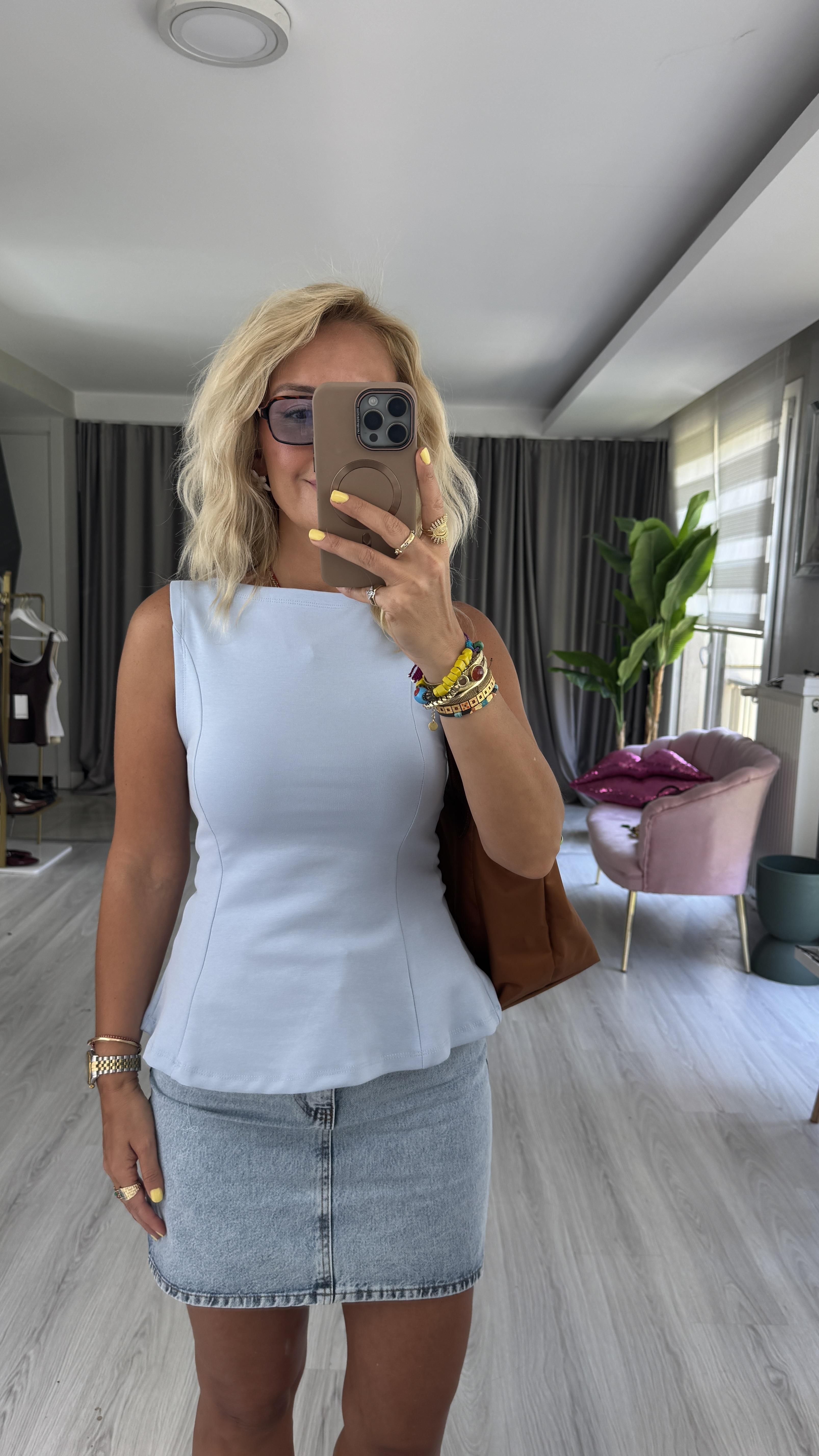 Kayık Yaka Peplum Mavi Dilvin Bluz