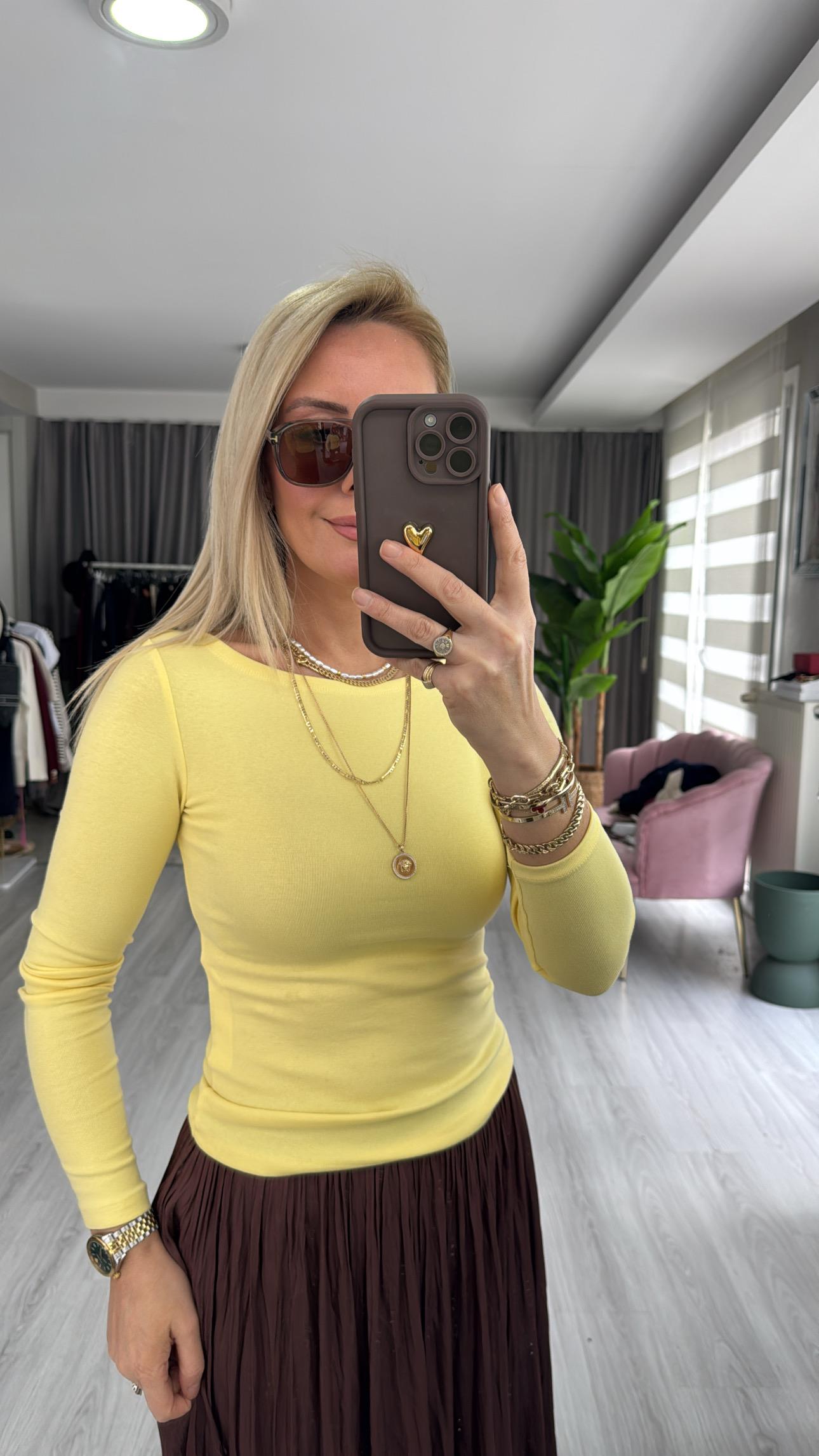 Kayık Yaka Uzun Kollu Sarı Body