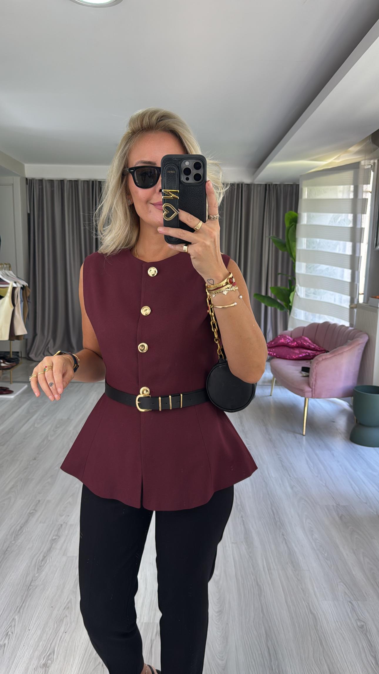 Kemerli Gold Düğmeli Bordo Yelek