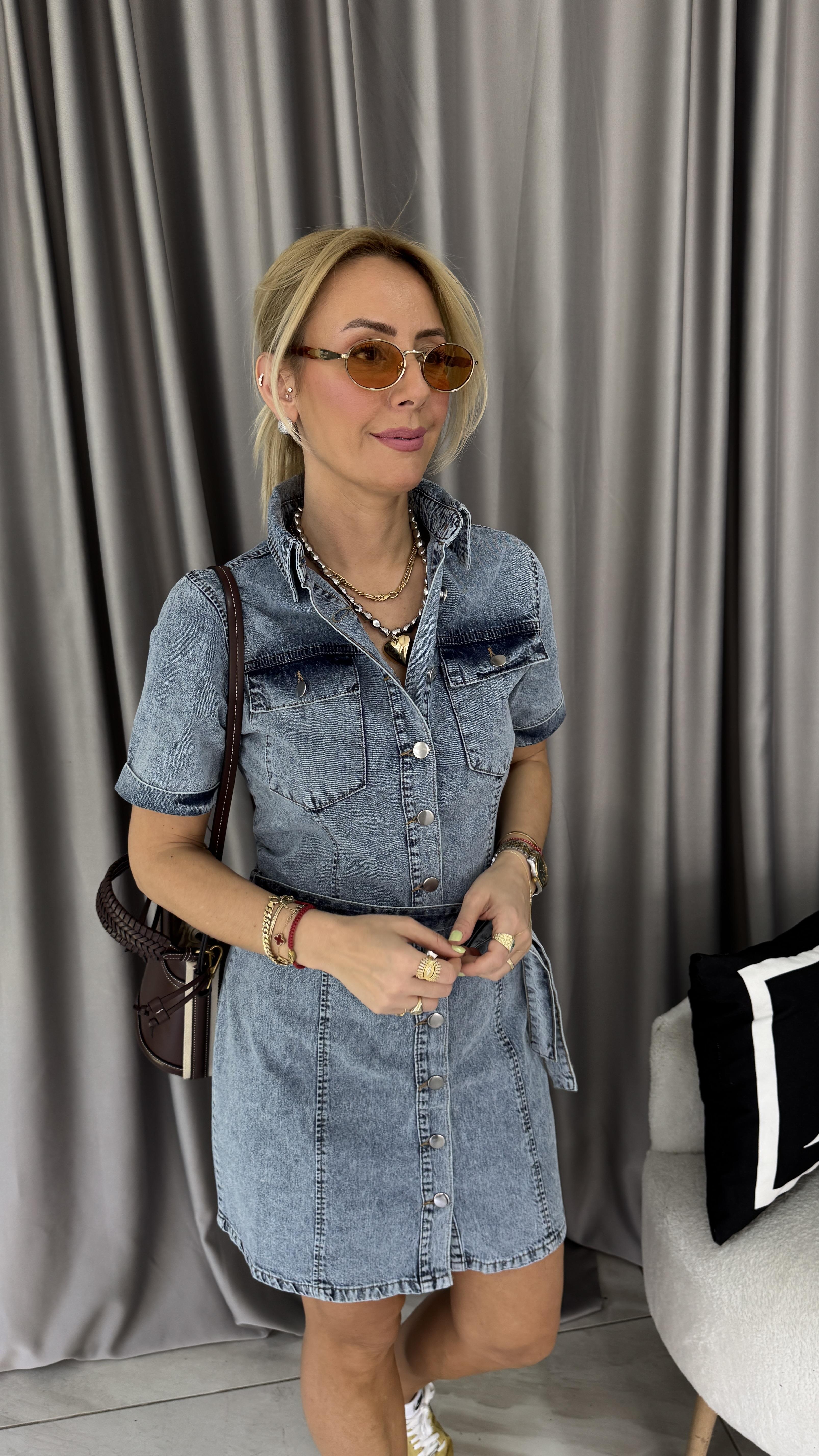Kuşaklı Komple Düğmeli Mavi Jean Elbise