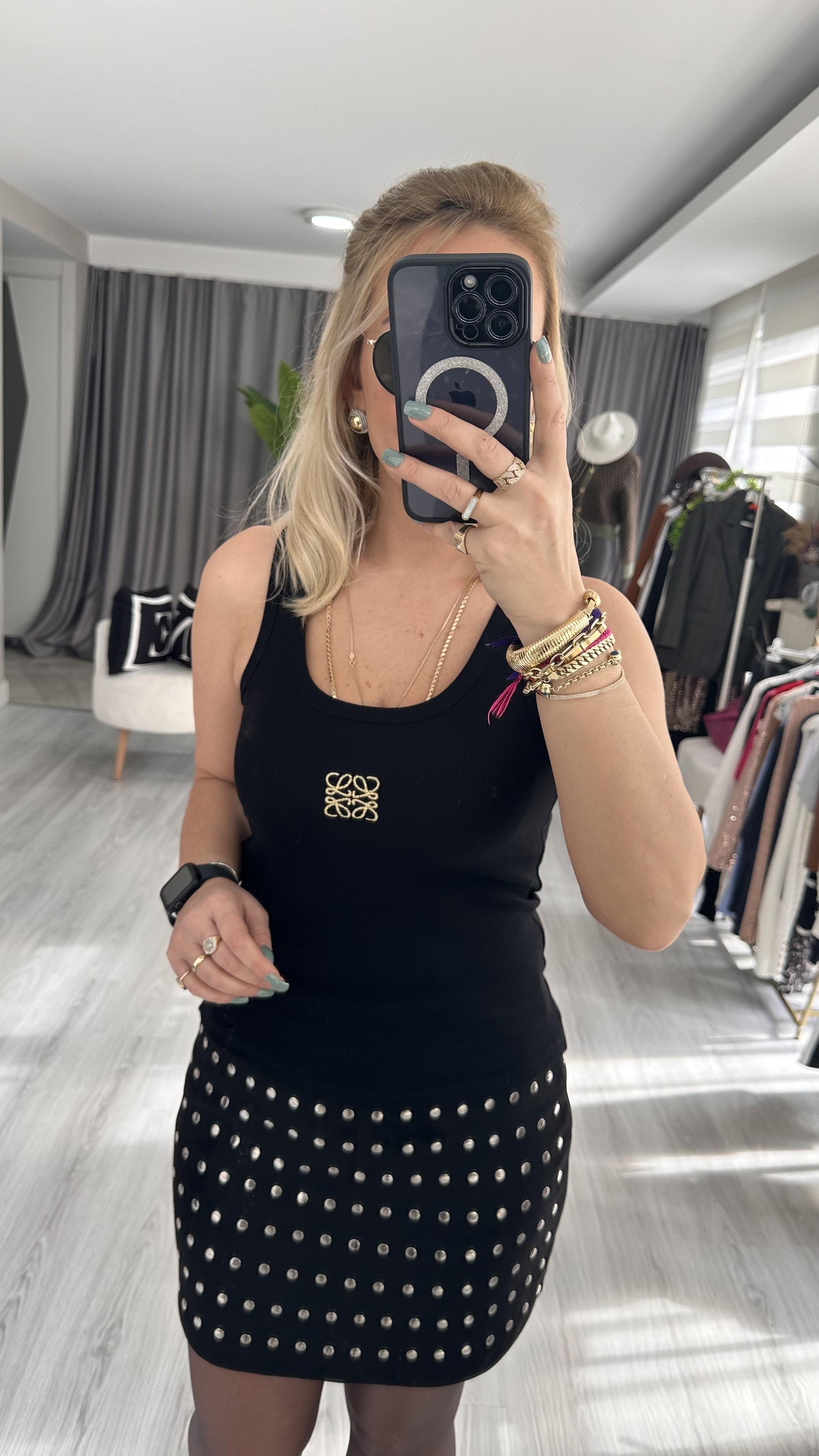 MARKA LOGOLU FİTİLLİ SİYAH ATLET