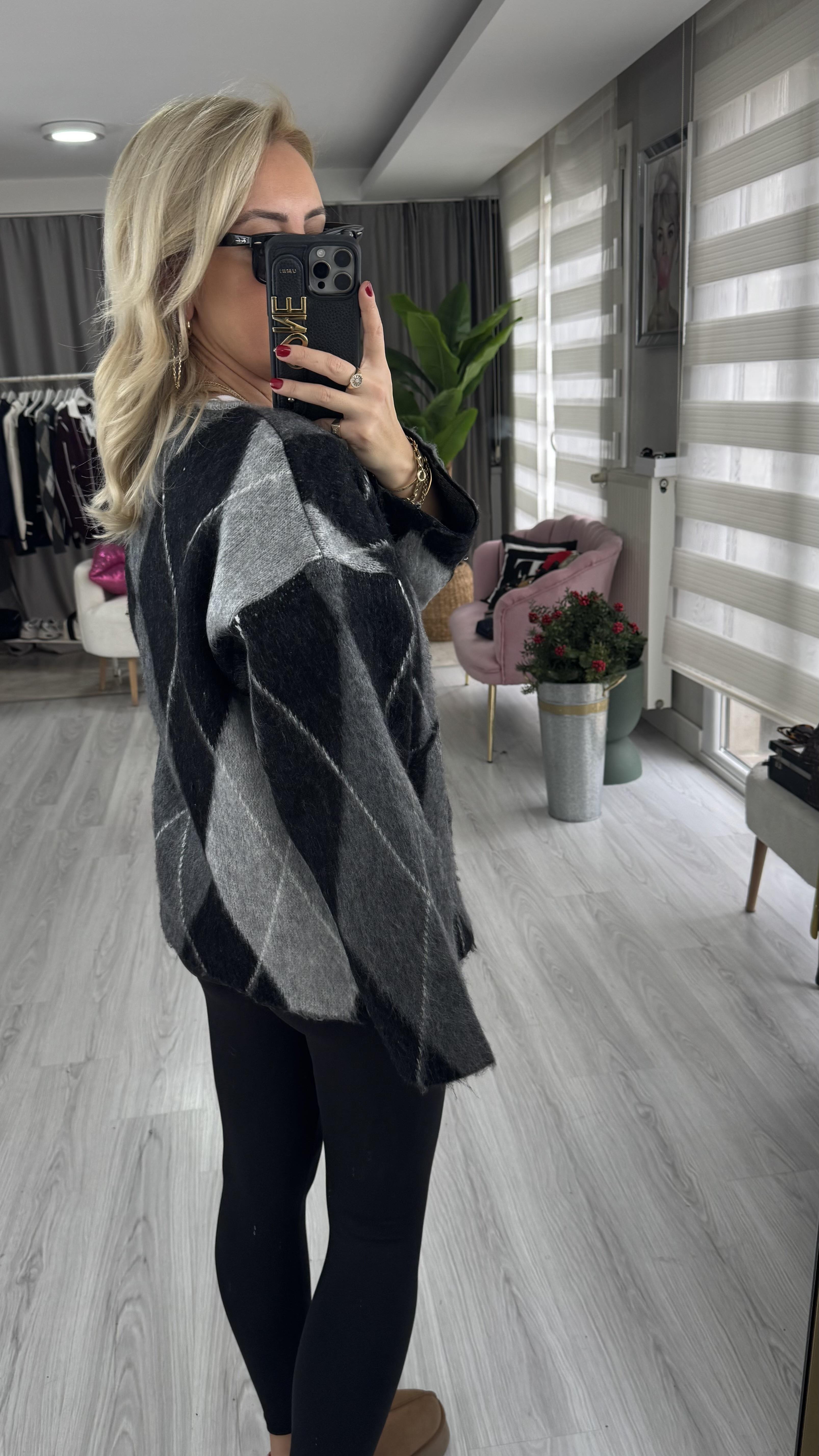 Marka Model Gri Baklava Desen Premium Triko Ceket
