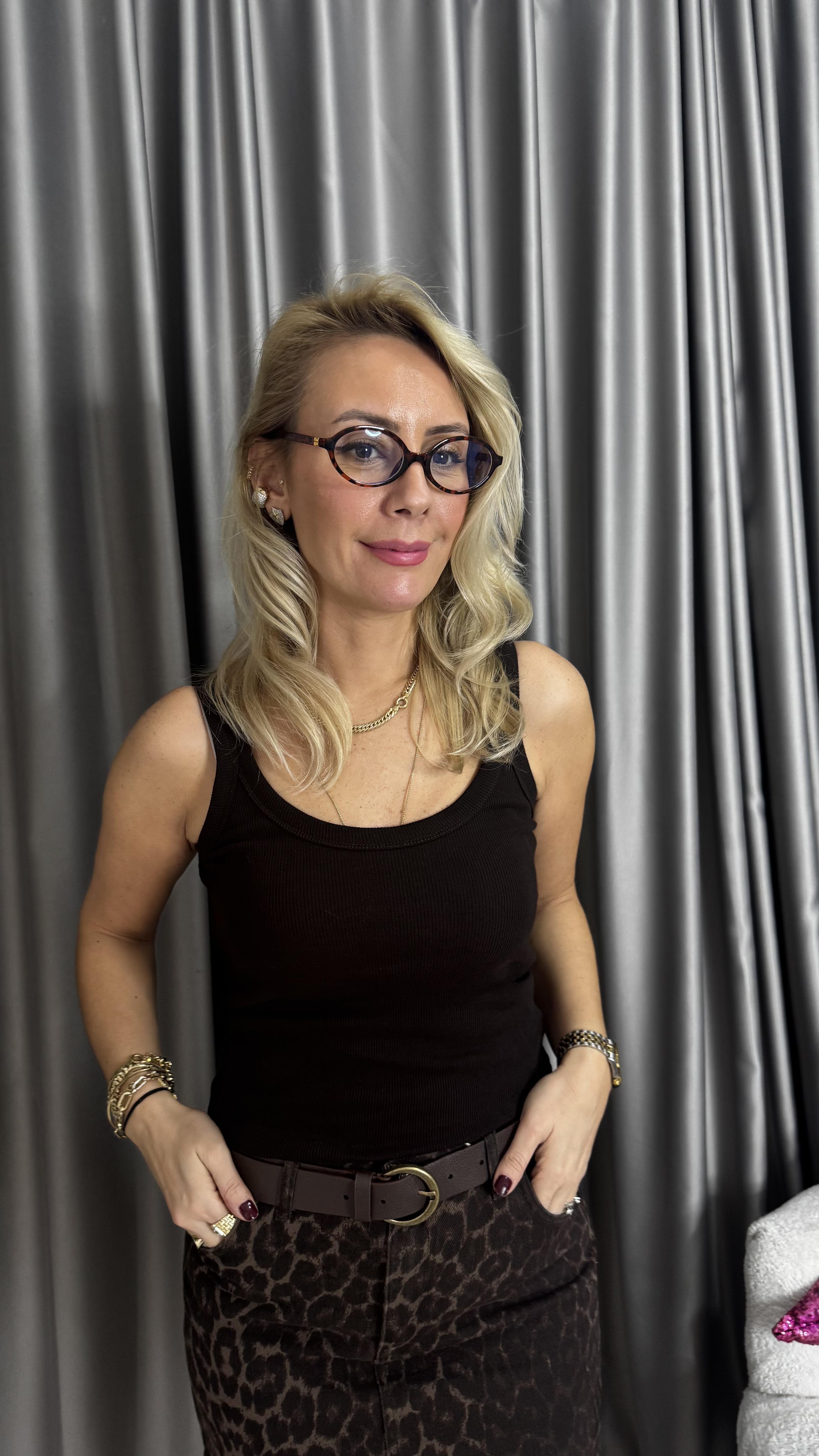 Orijinal Marka Askılı Acı Kahve Bluz