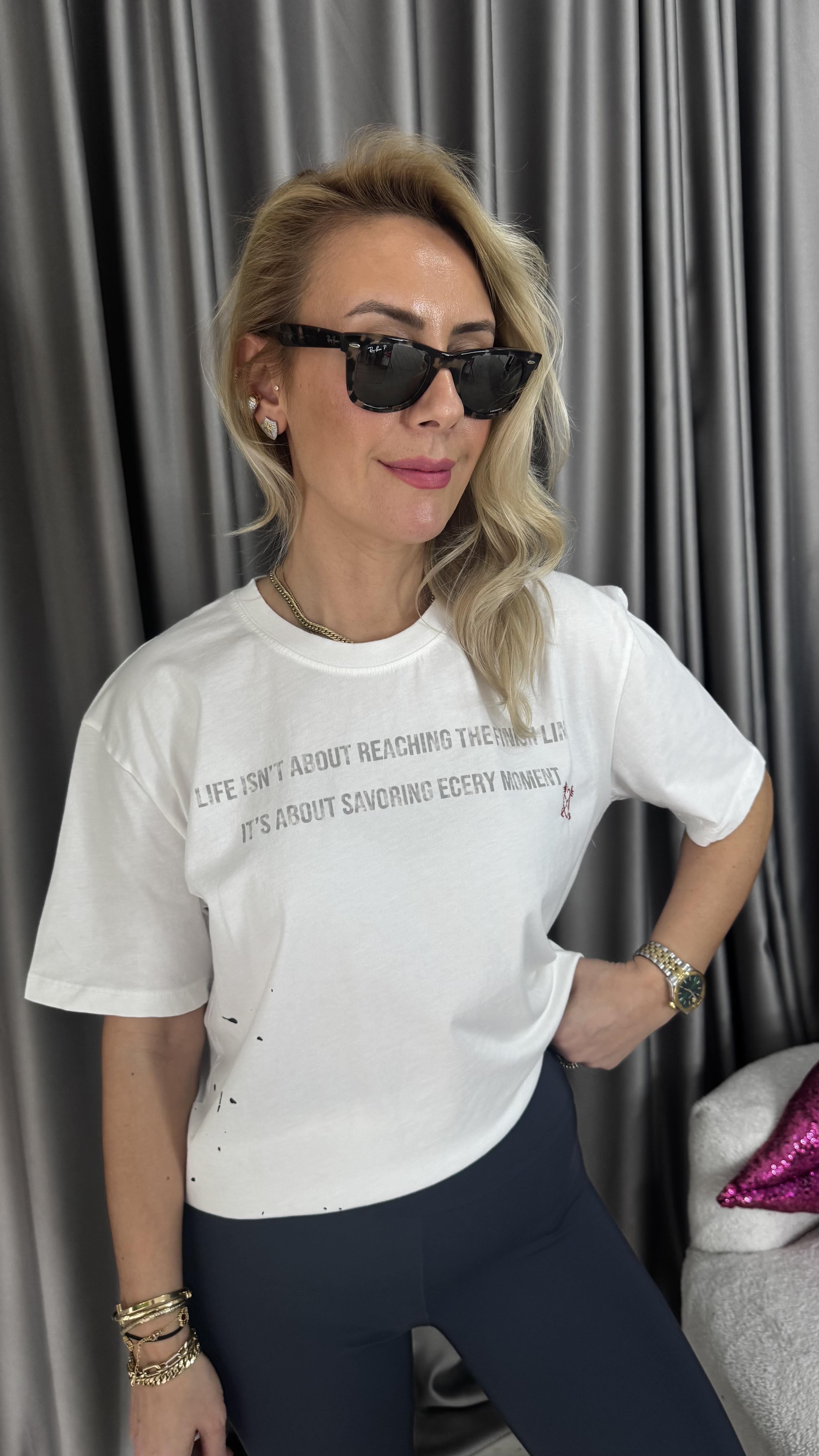 Orijinal Marka Yazılı Ekru T-shirt