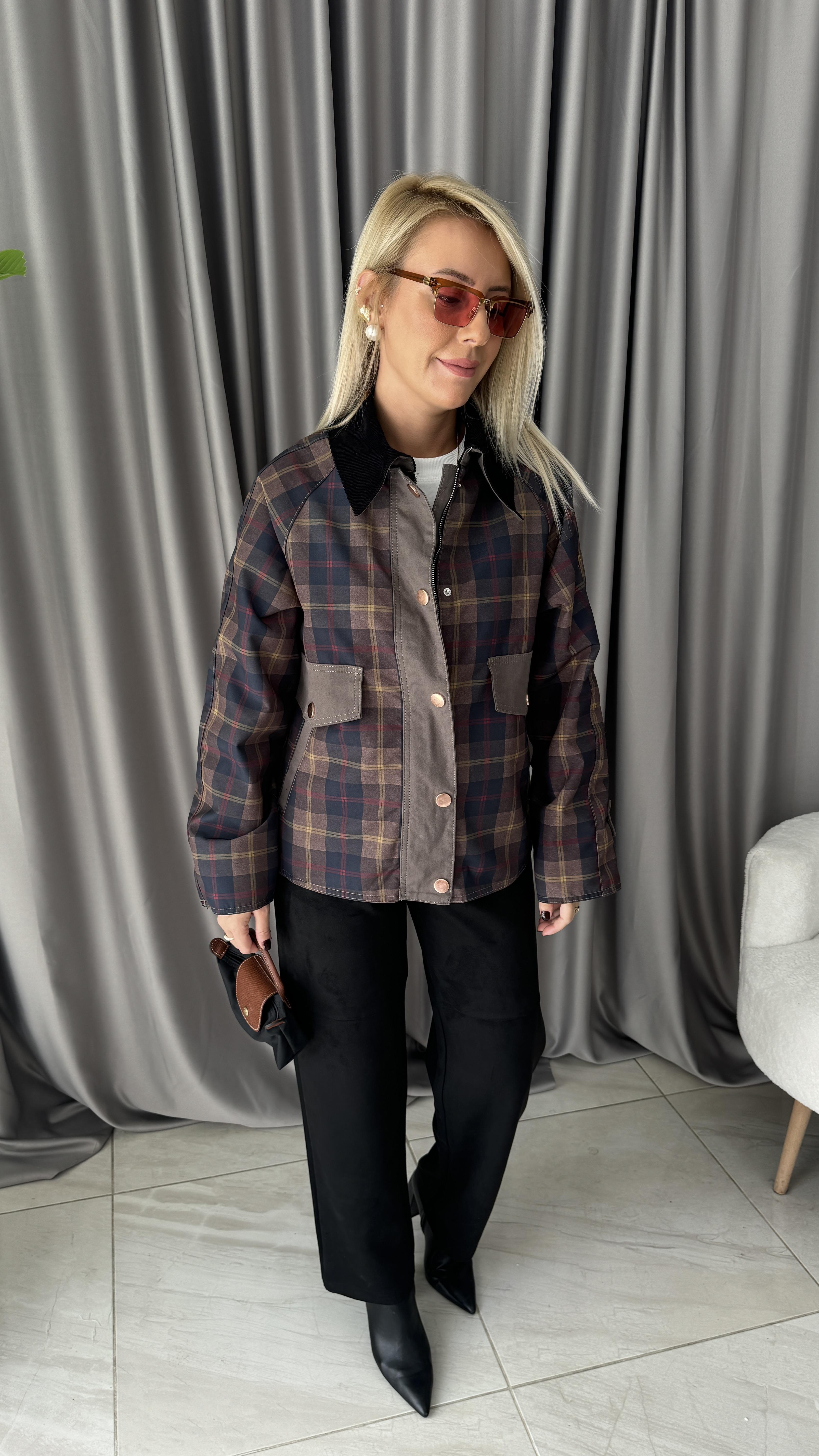 Orijinal Model Kadife Yaka Ekoseli Premium Mont