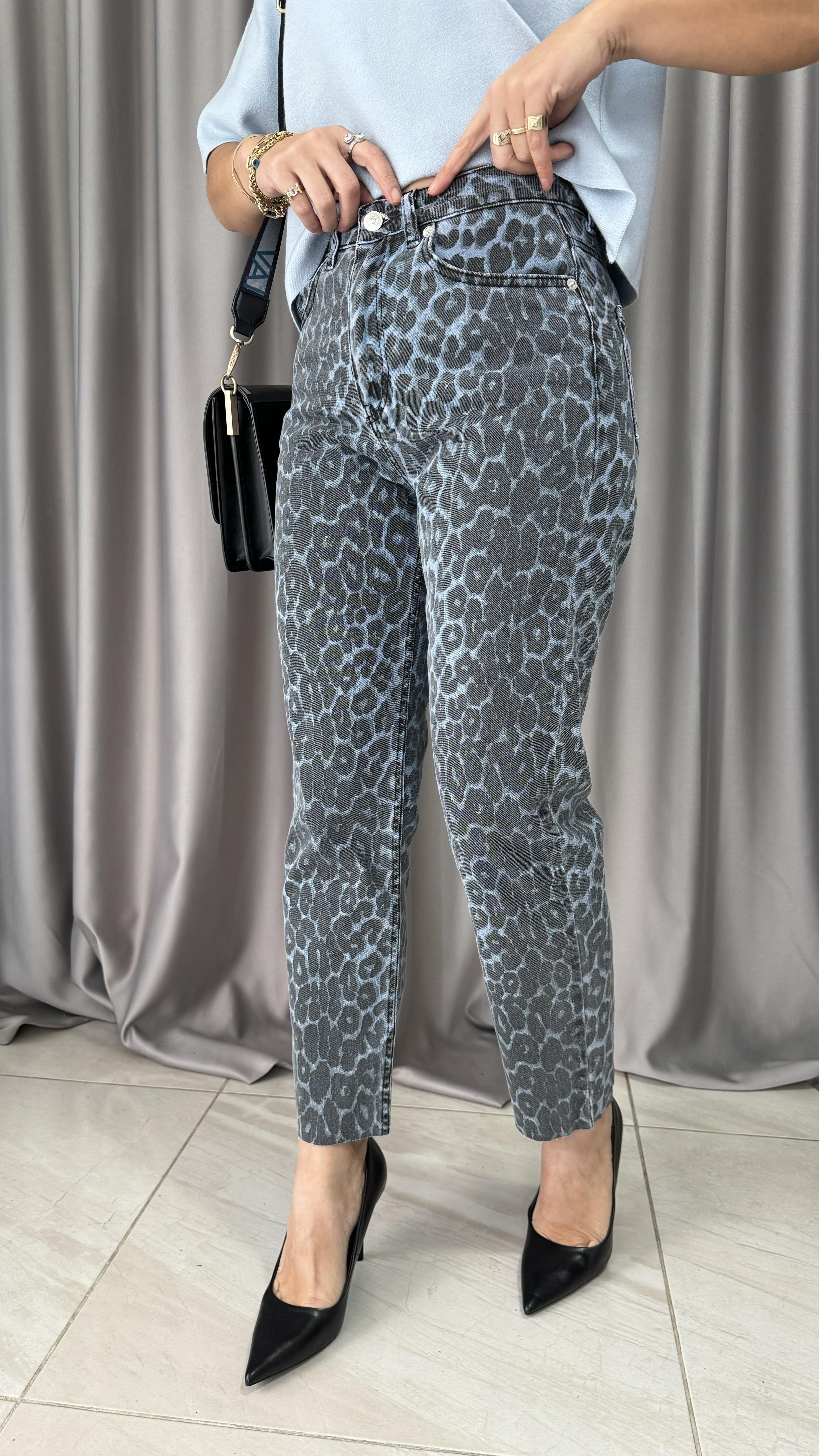 Orjinal Marka Boyfit Mavi Leopar Jean