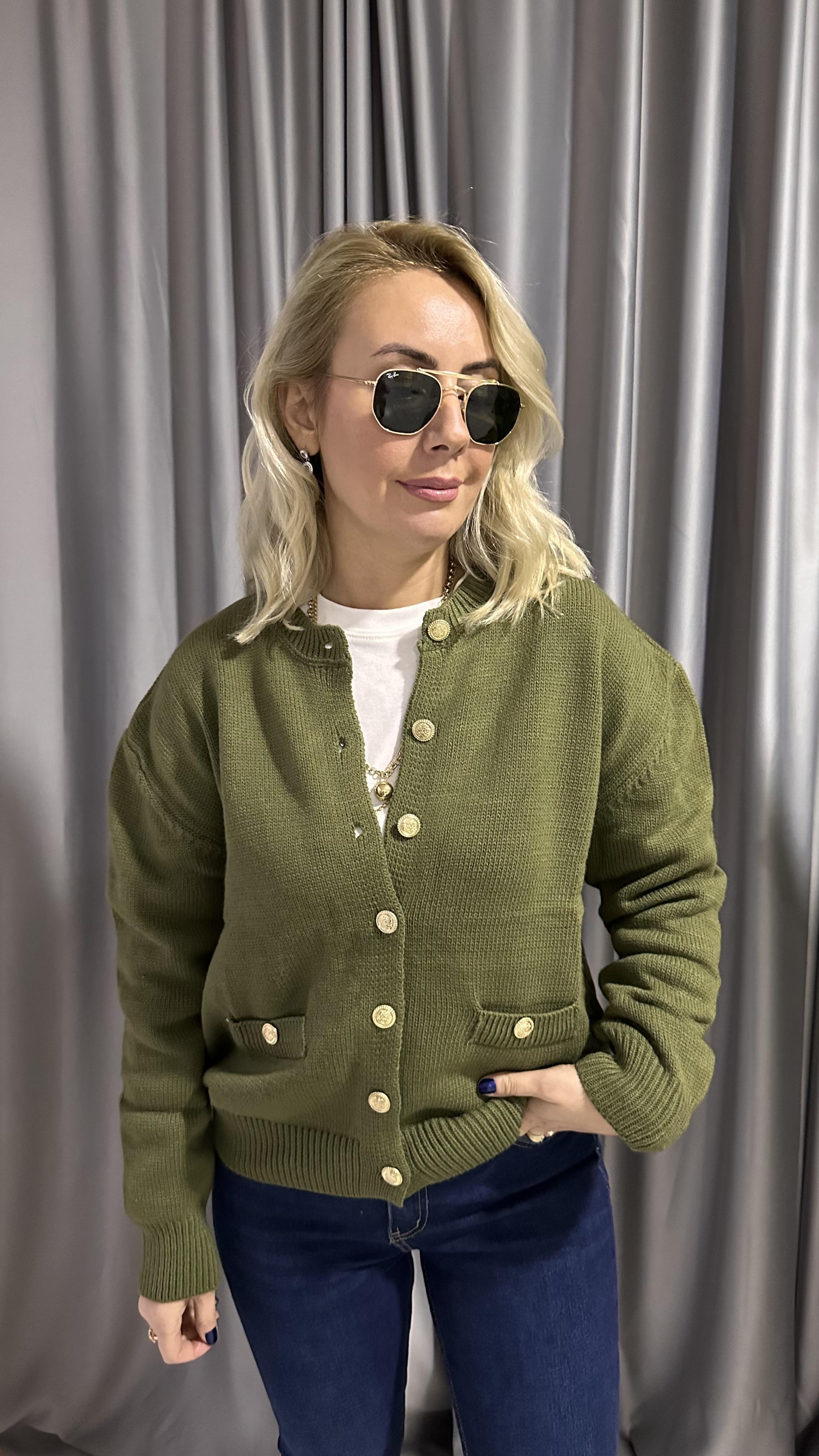 ORJİNAL MARKA GOLD DÜĞMELİ HAKİ TRİKO HIRKA