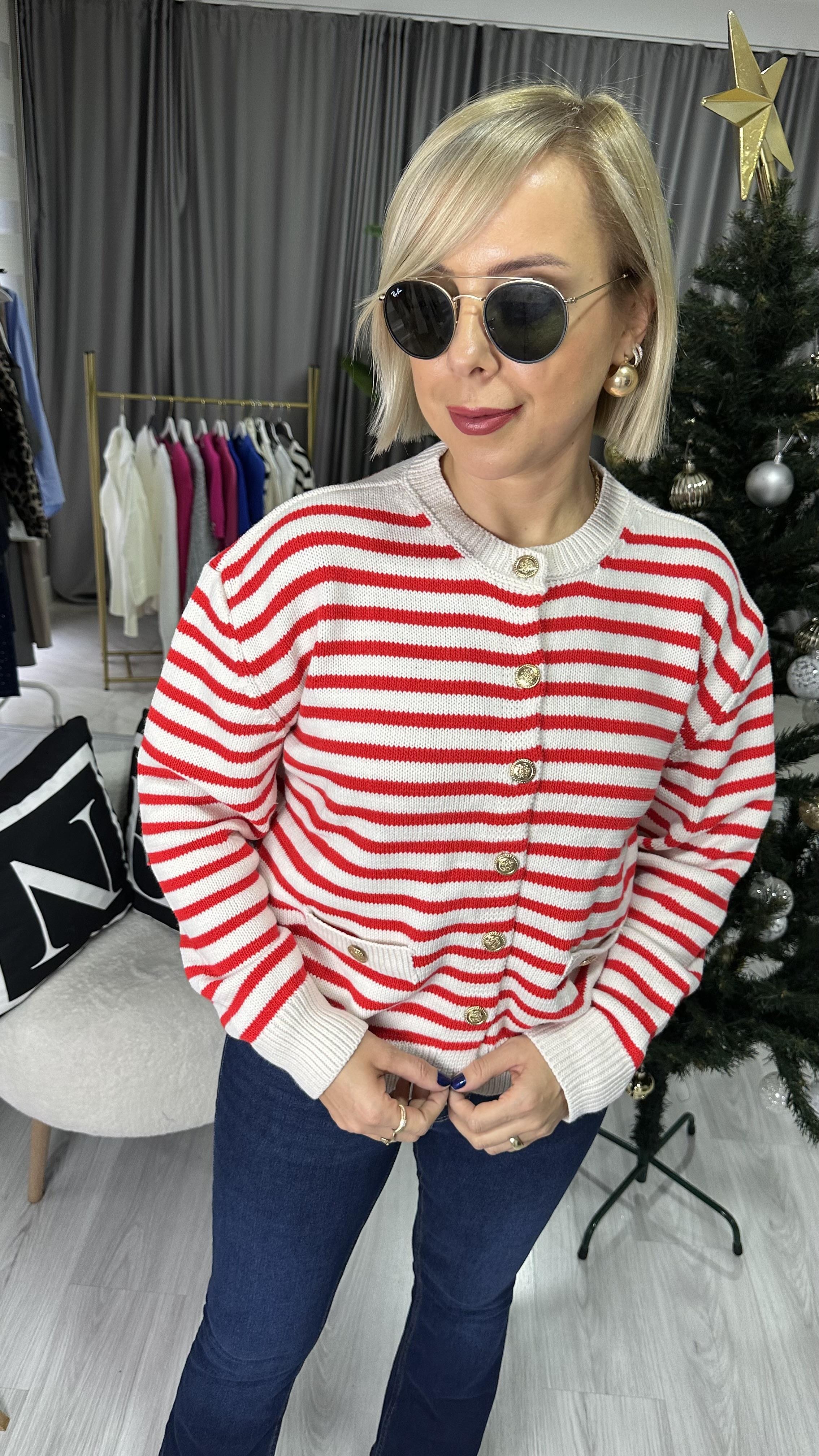 ORJİNAL MARKA GOLD DÜĞMELİ KIRMIZI ÇİZGİLİ TRİKO HIRKA