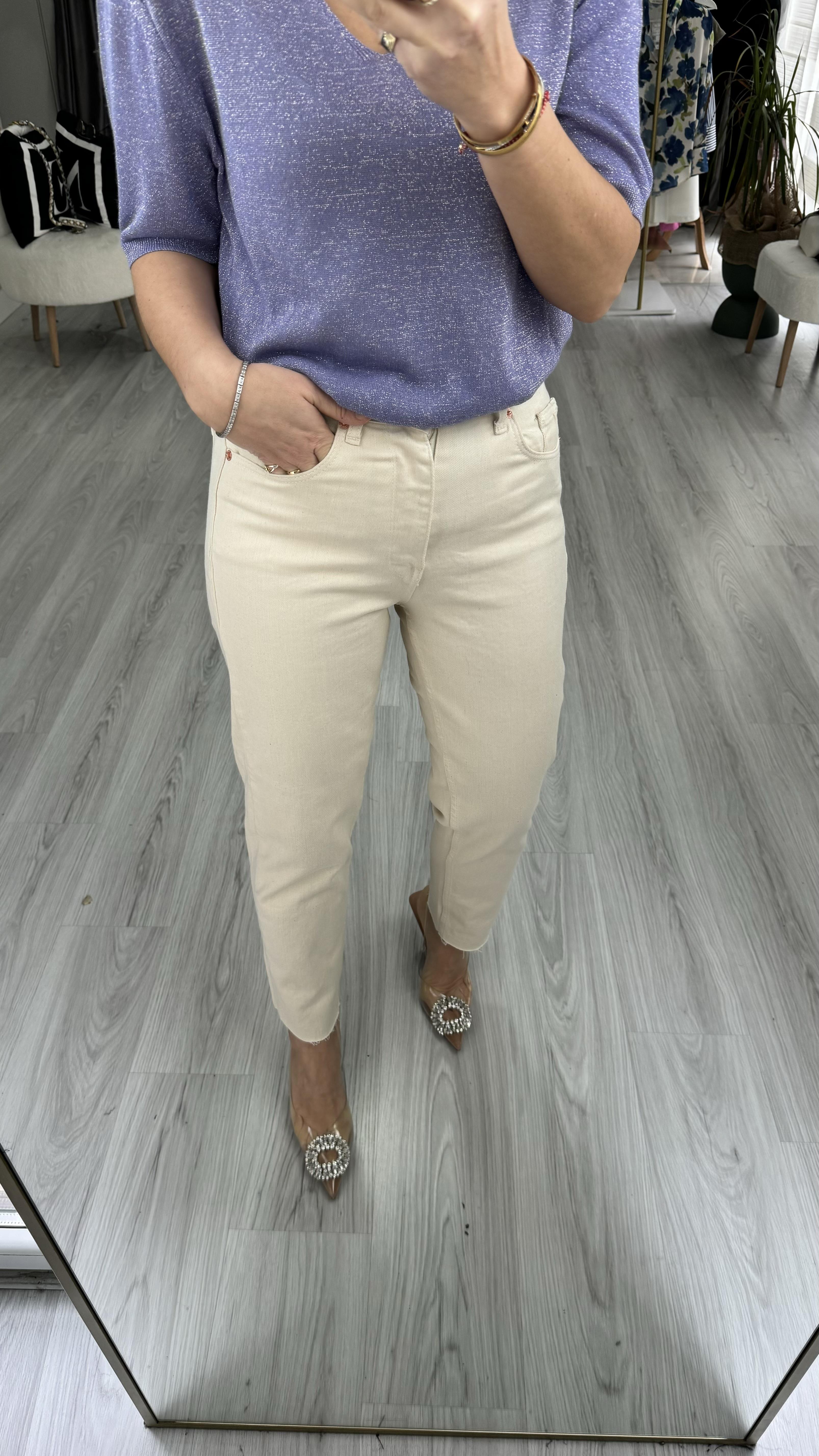 ORJİNAL MARKA, KESİK PAÇA, FULL LİKRALI  BEJ MOM JEAN