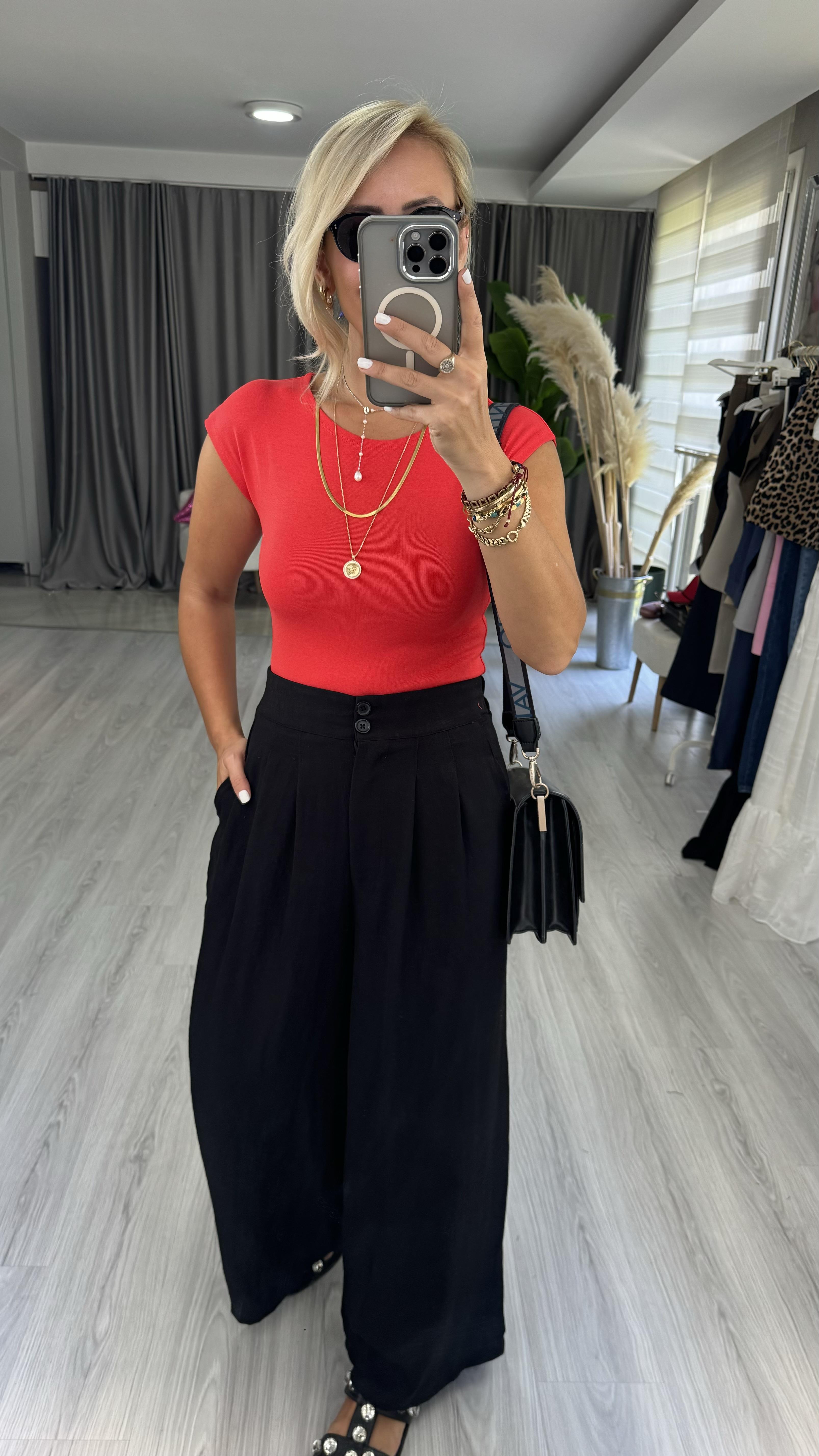 Orjinal Marka Pamuk Keten Siyah Pantolon