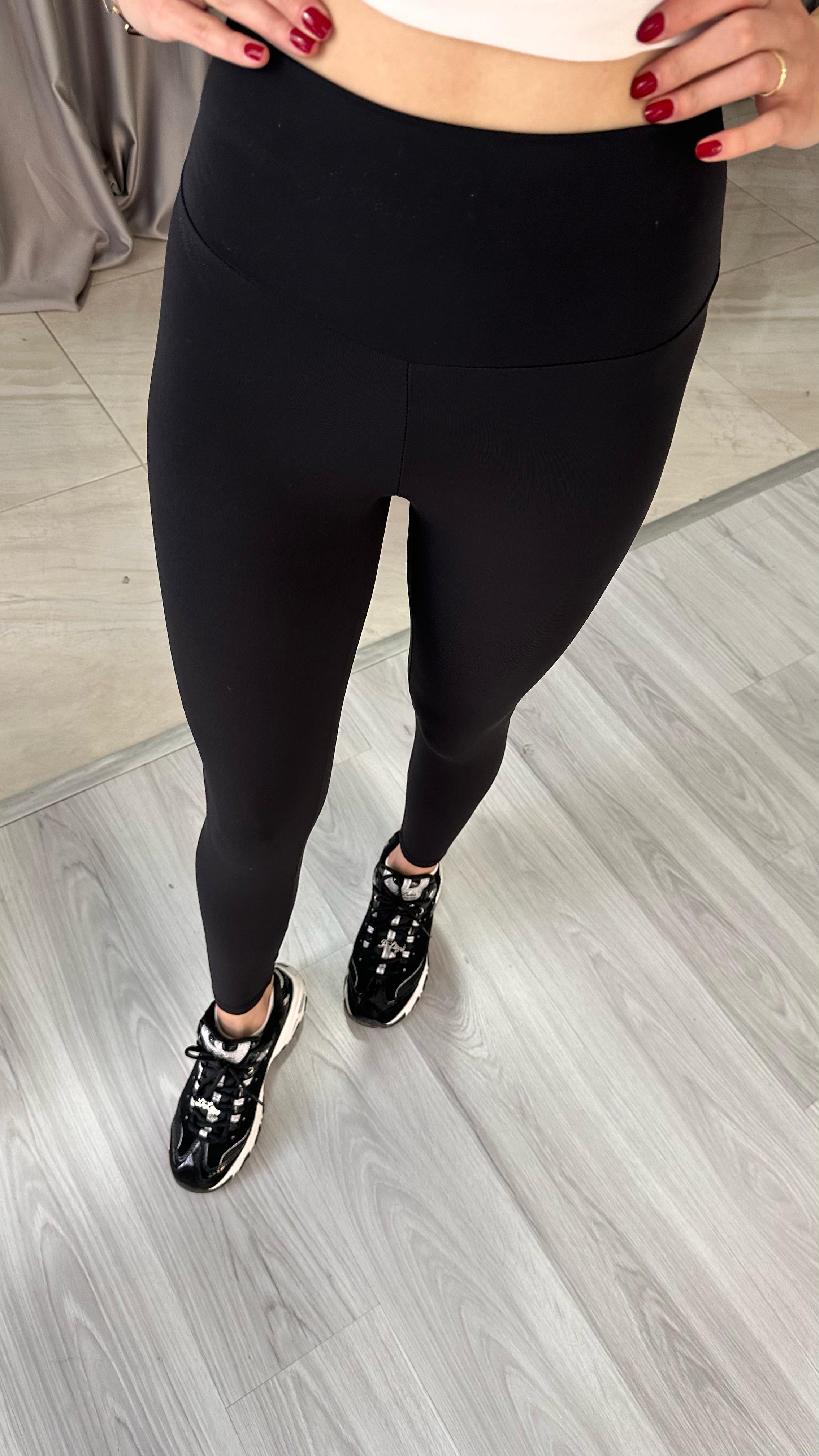 Orijinal Marka Toplarlayıcı Siyah Tayt