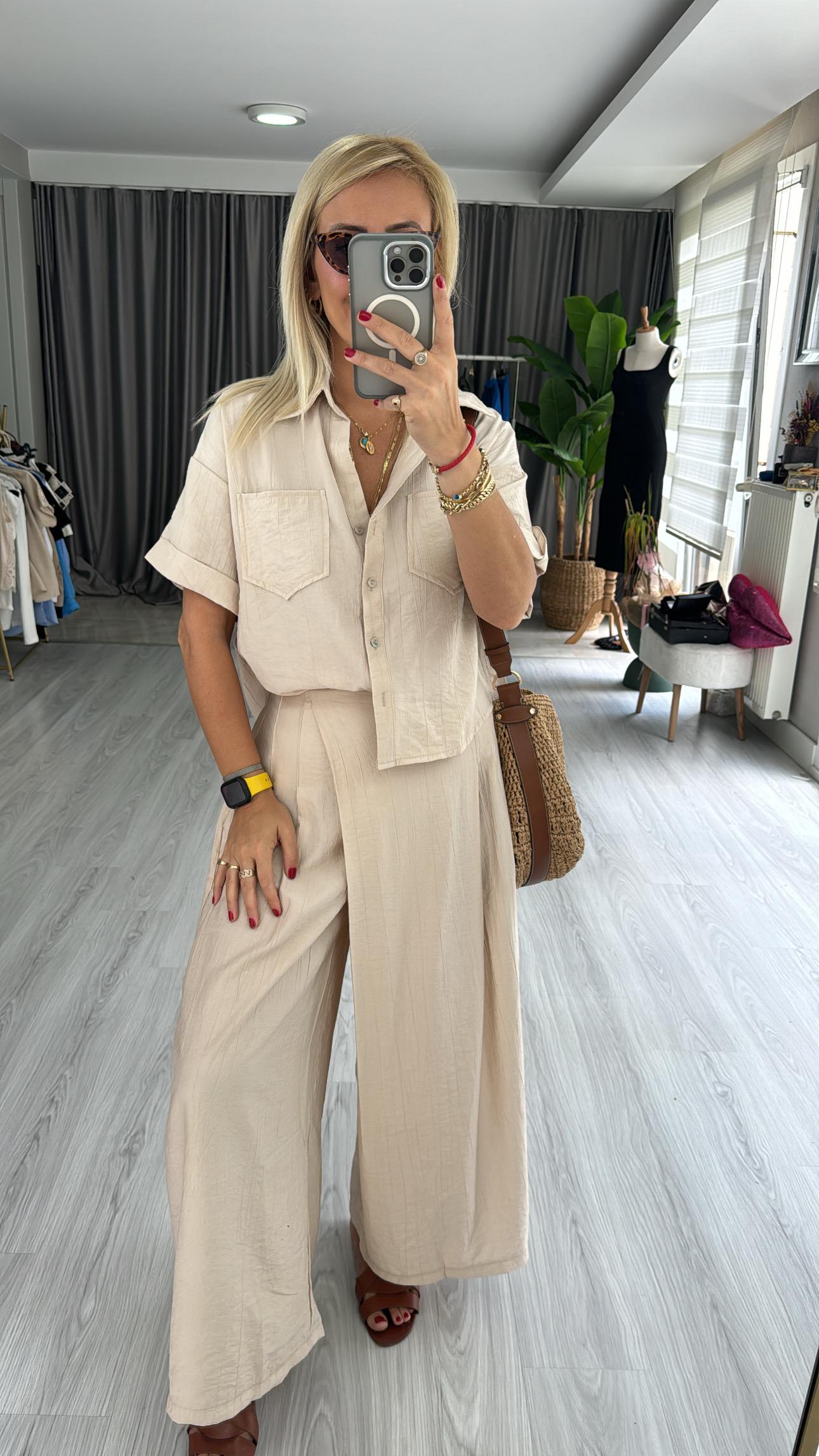 ORJİNAL MODEL KISA KOL BEJ TAKIM