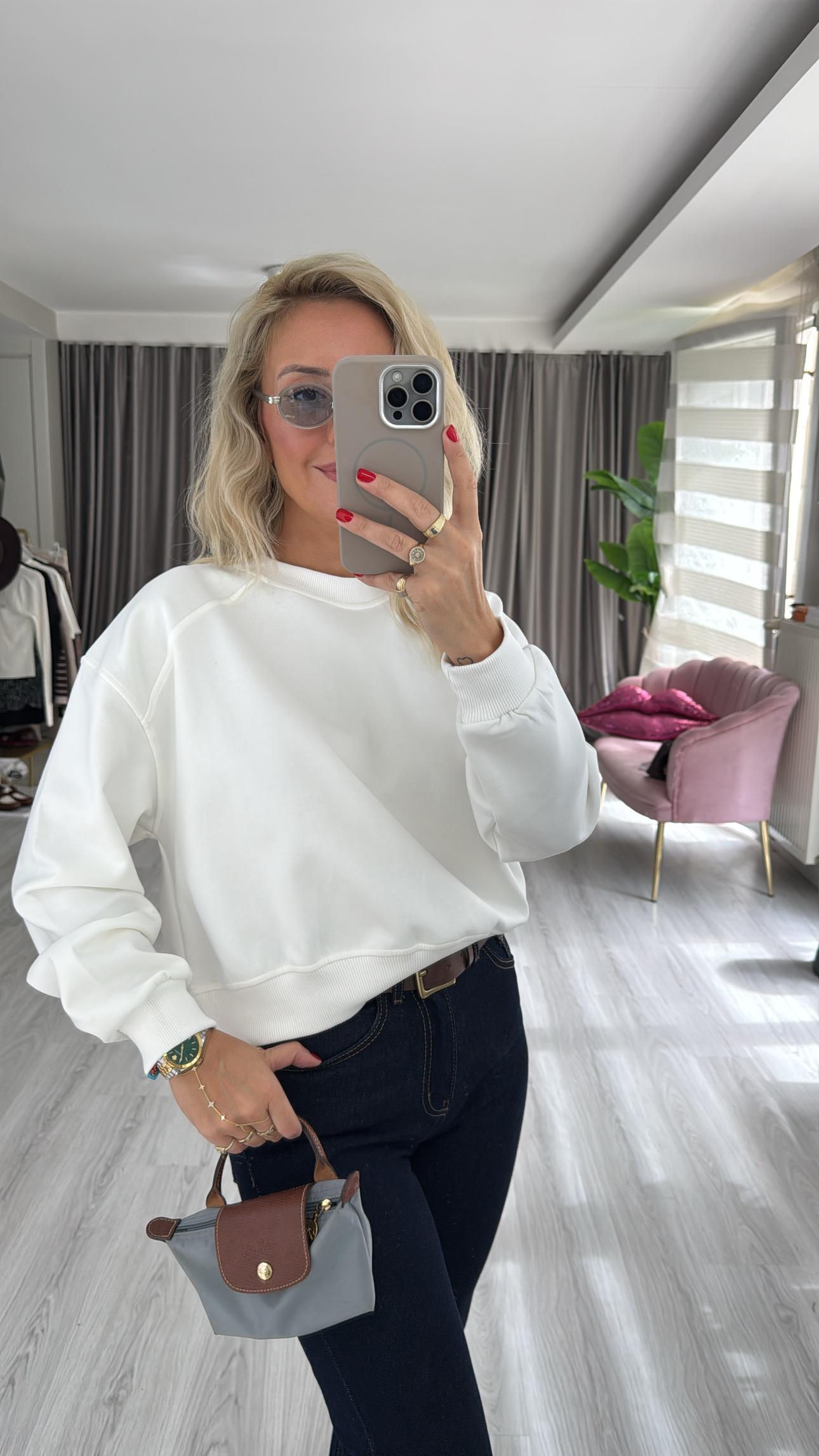 Pamuklu Şardonsuz Beyaz Sweatshirt