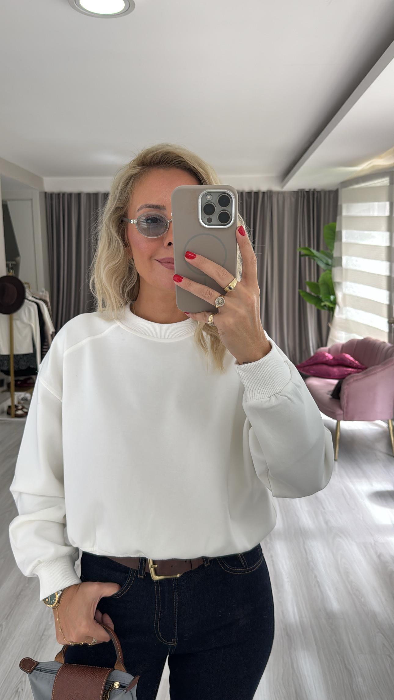 Pamuklu Şardonsuz Beyaz Sweatshirt