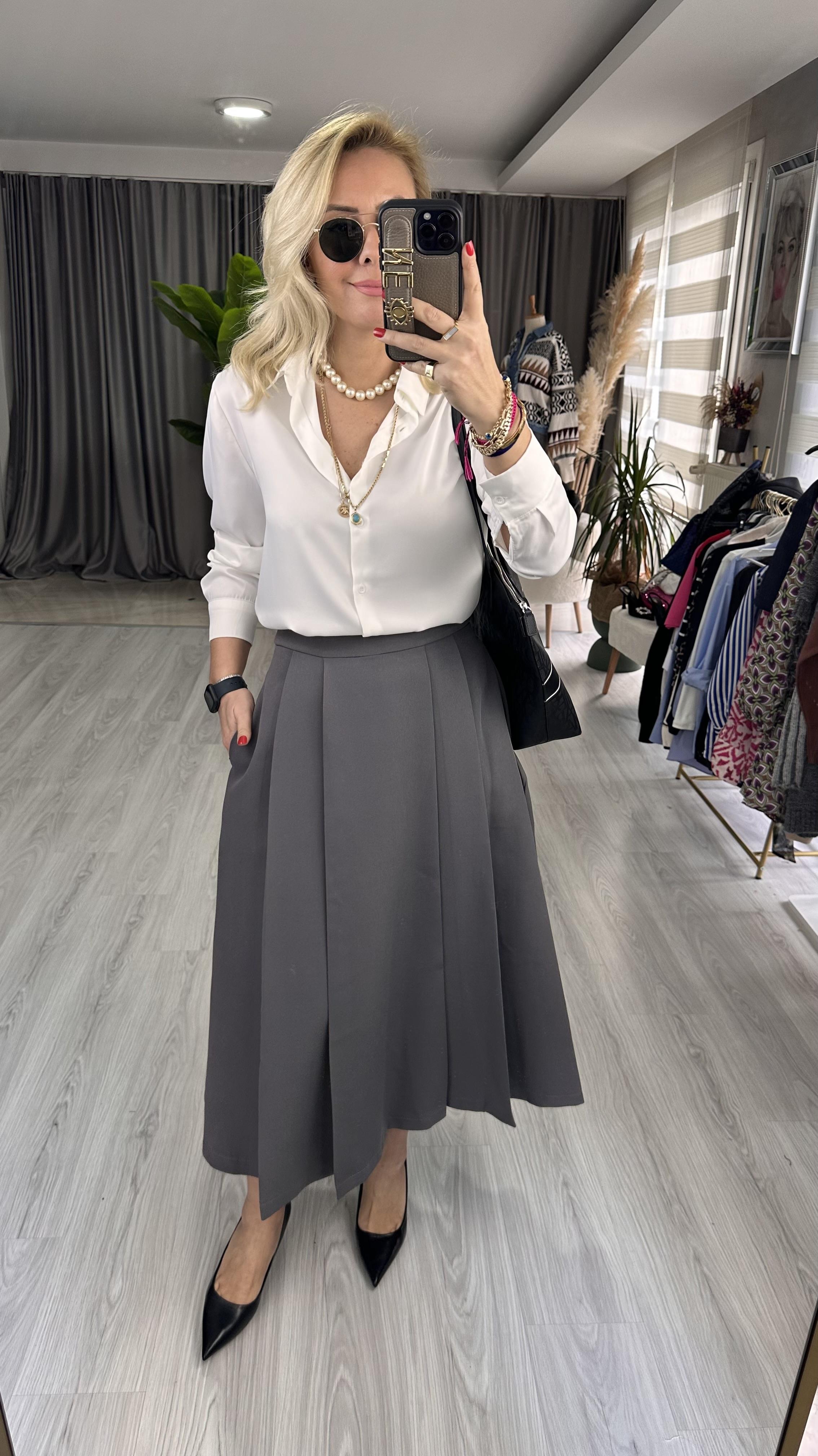 PİLELİ KLOŞ MİDİ BOY GRİ ETEK