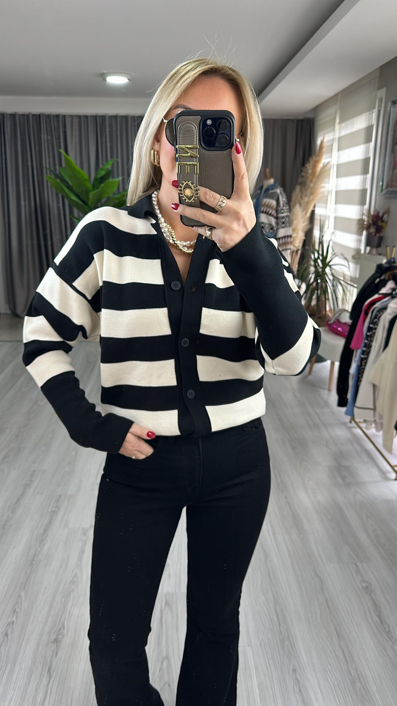 POLO YAKA ÇİZGİLİ TRİKO HIRKA