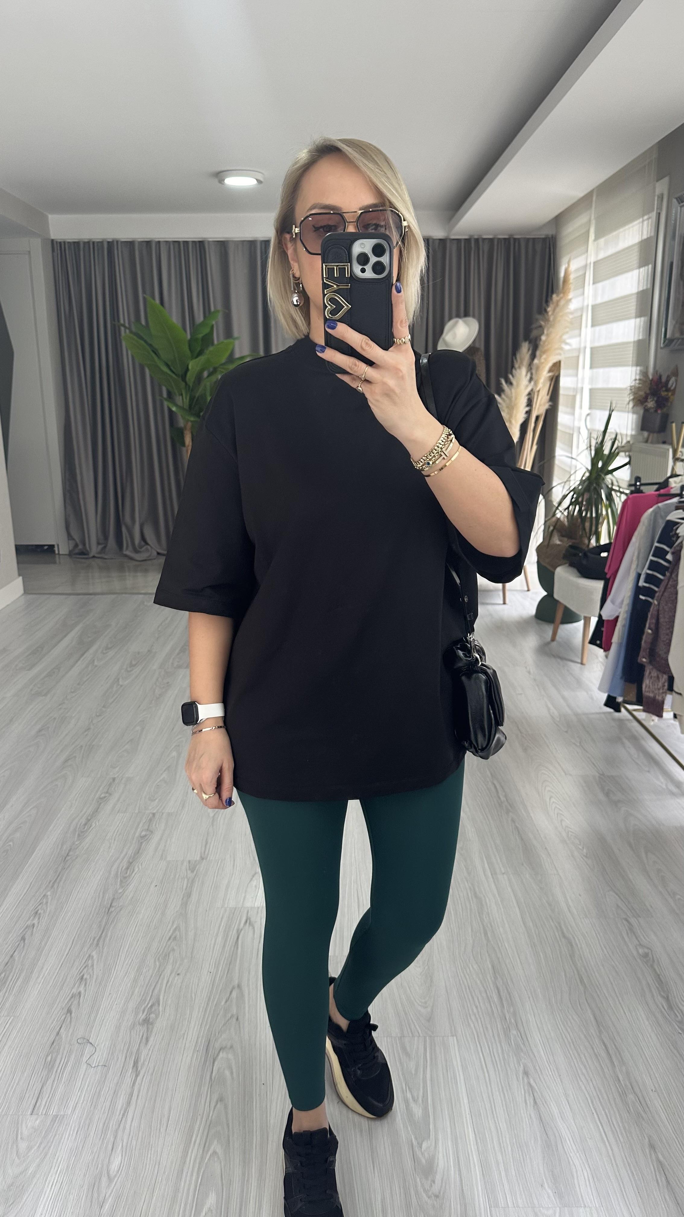 PREMİUM DOKUDA ORJİNAL MODEL SİYAH TİŞÖRT 