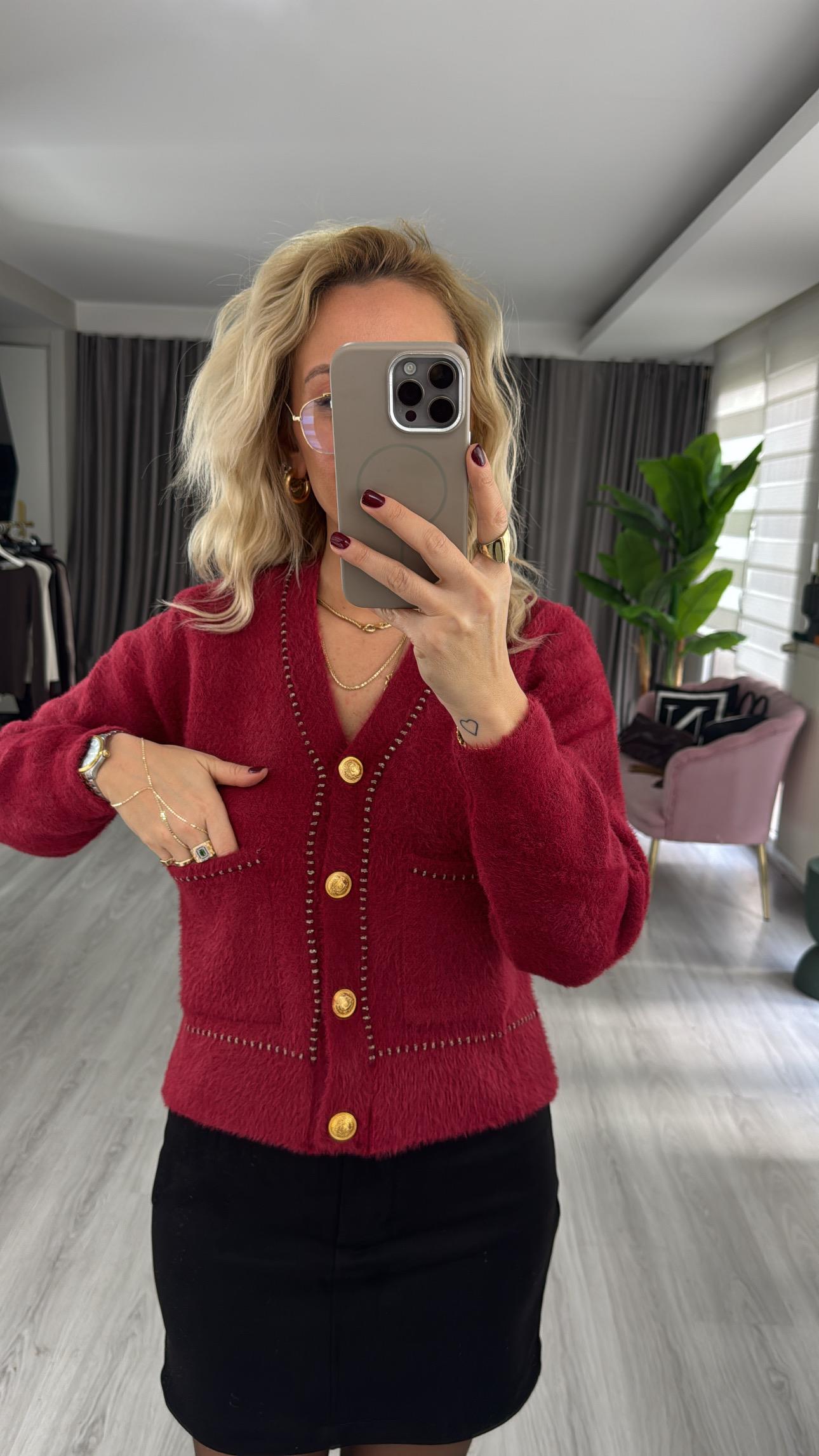 Premium Gold Düğmeli Sim Biyeli Kırmızı Triko Ceket